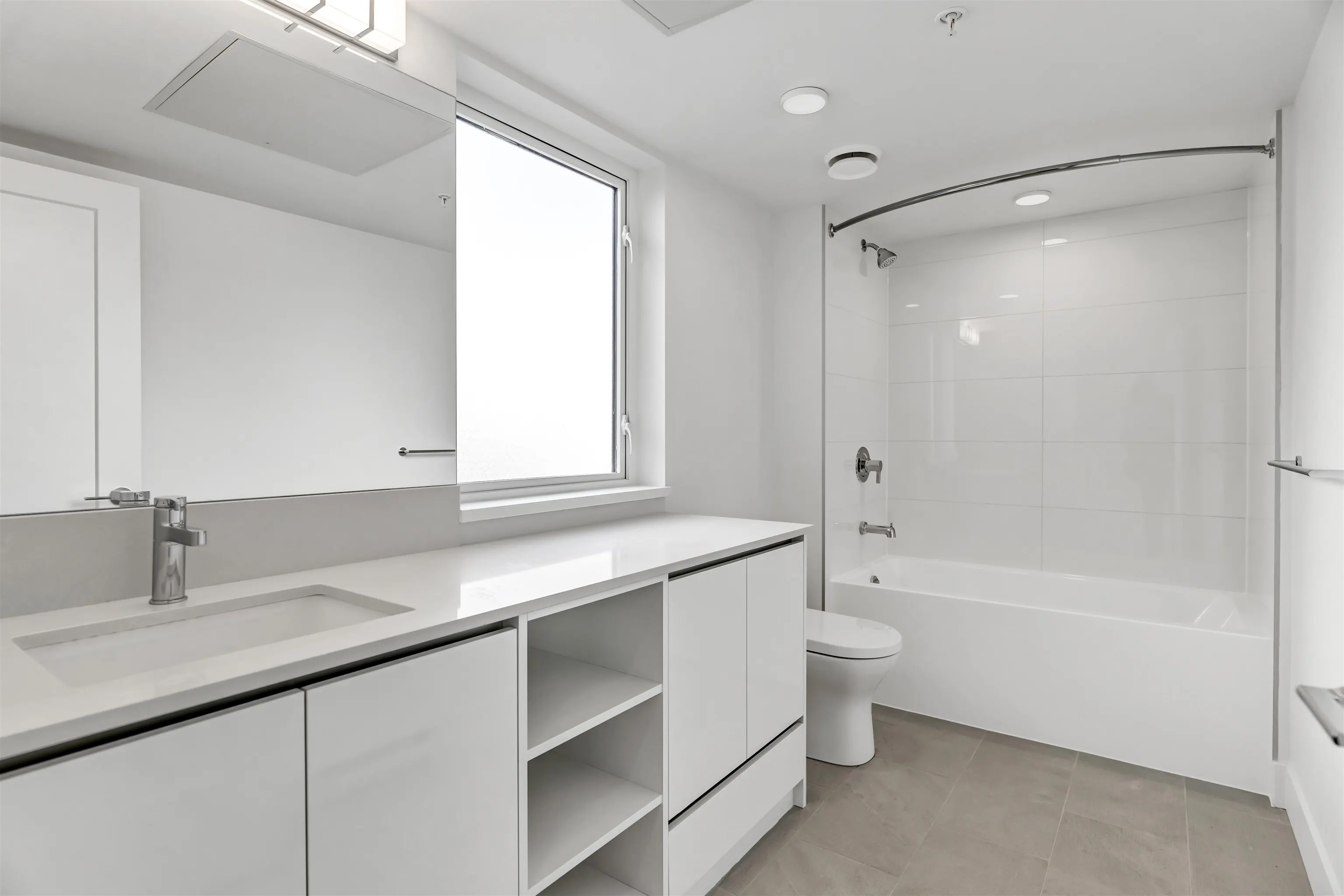 114 1306 Laval Square