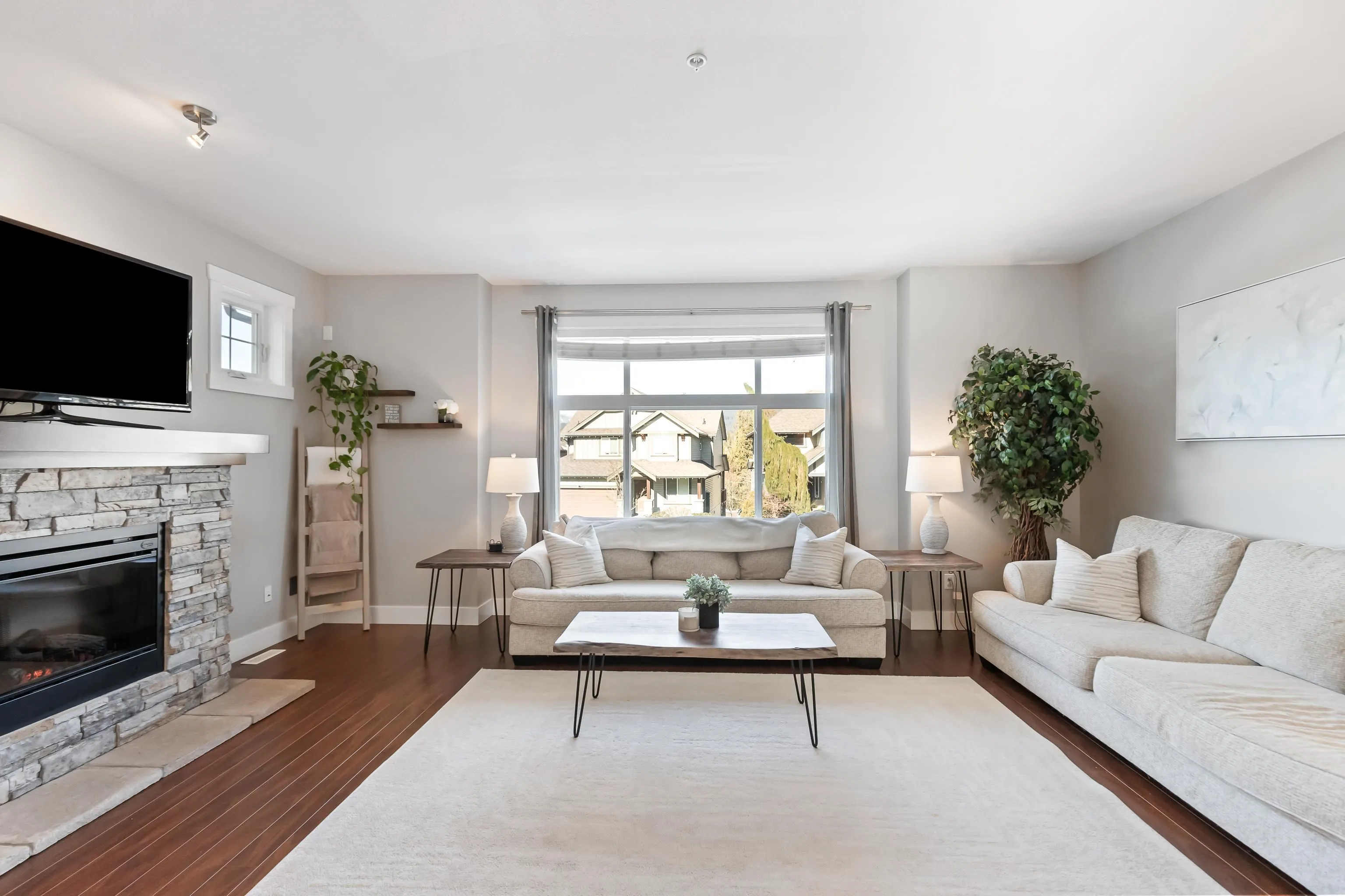 23140 Gilbert Drive