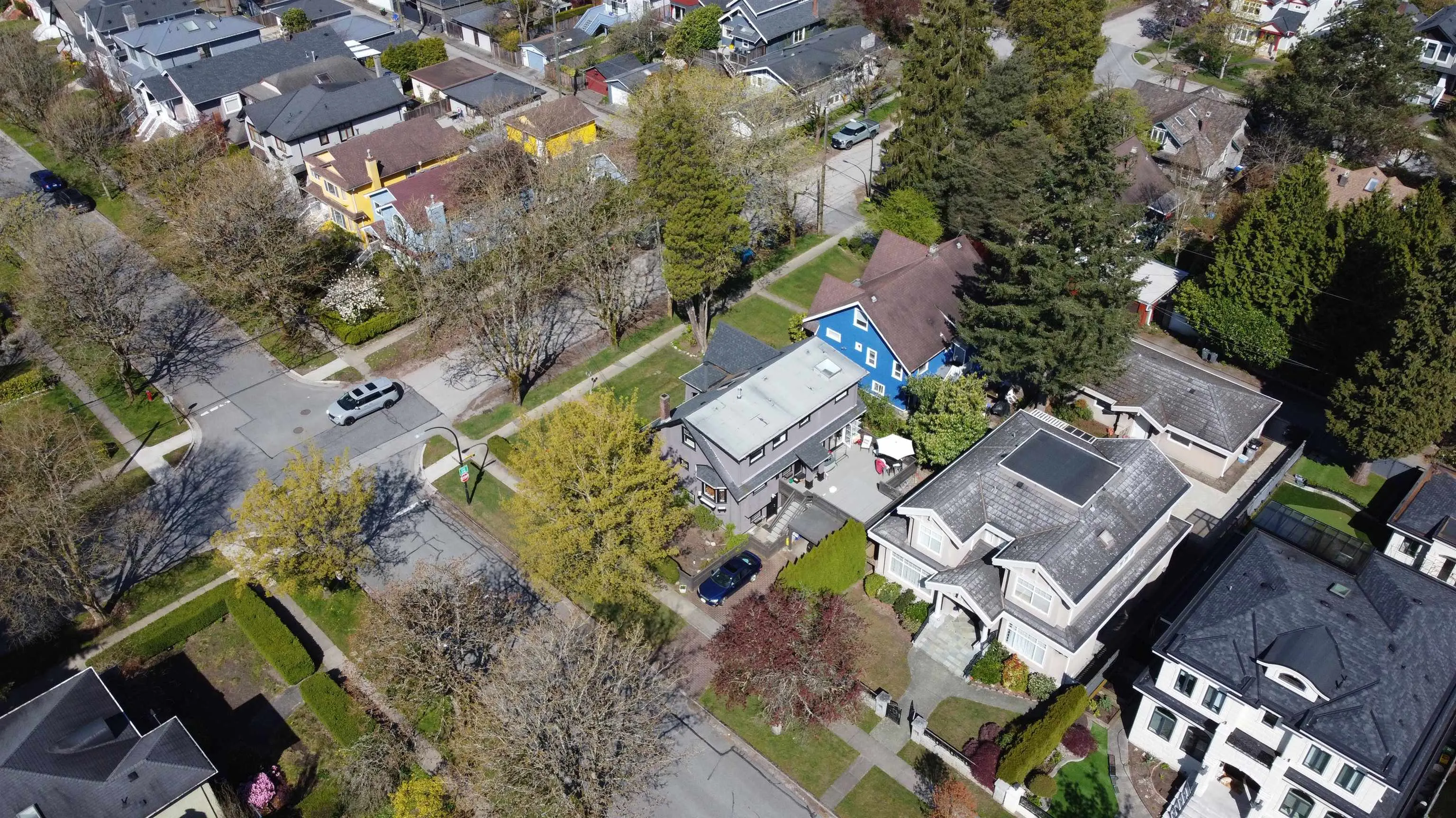 3088 Discovery Street