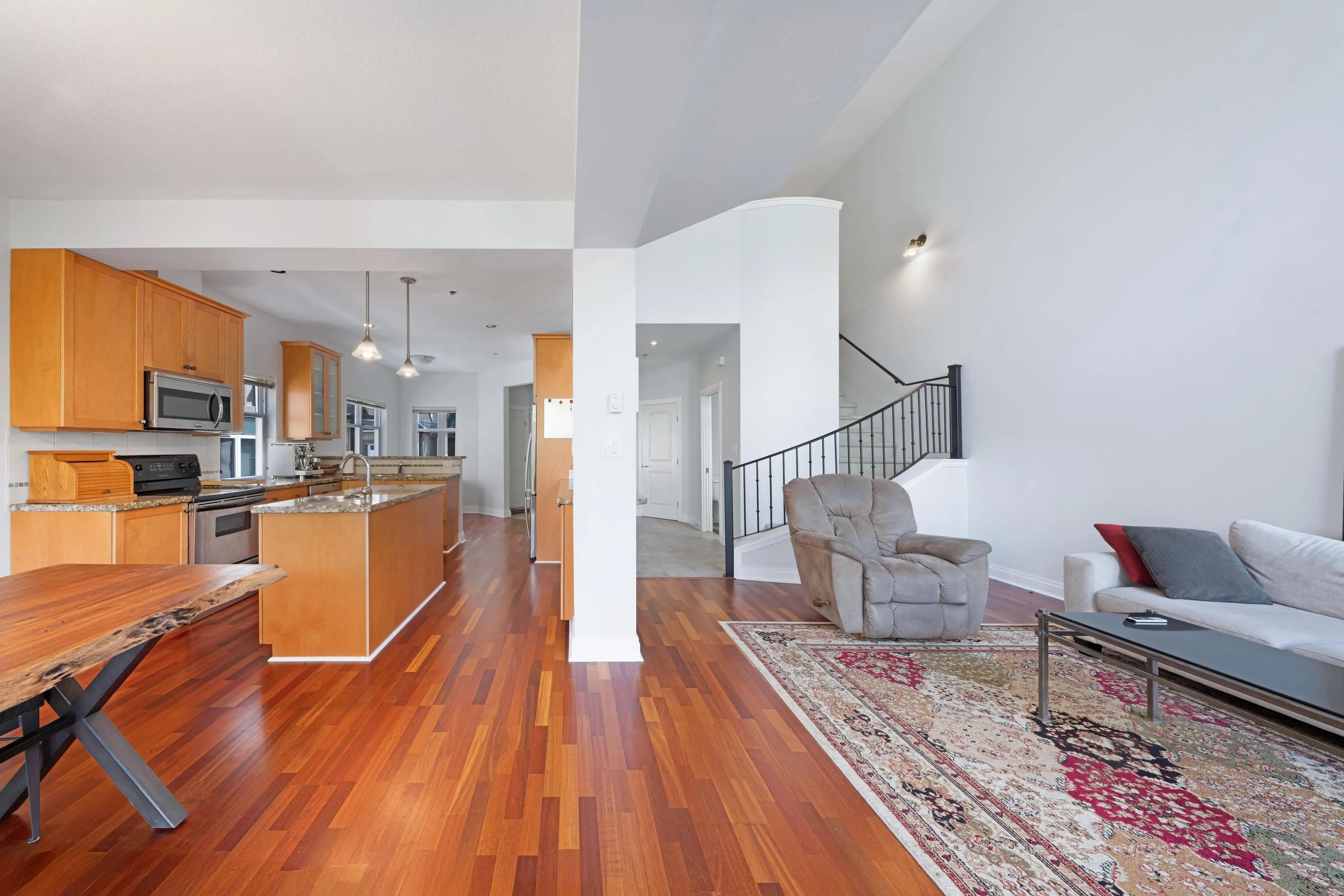 21 40750 Tantalus Road