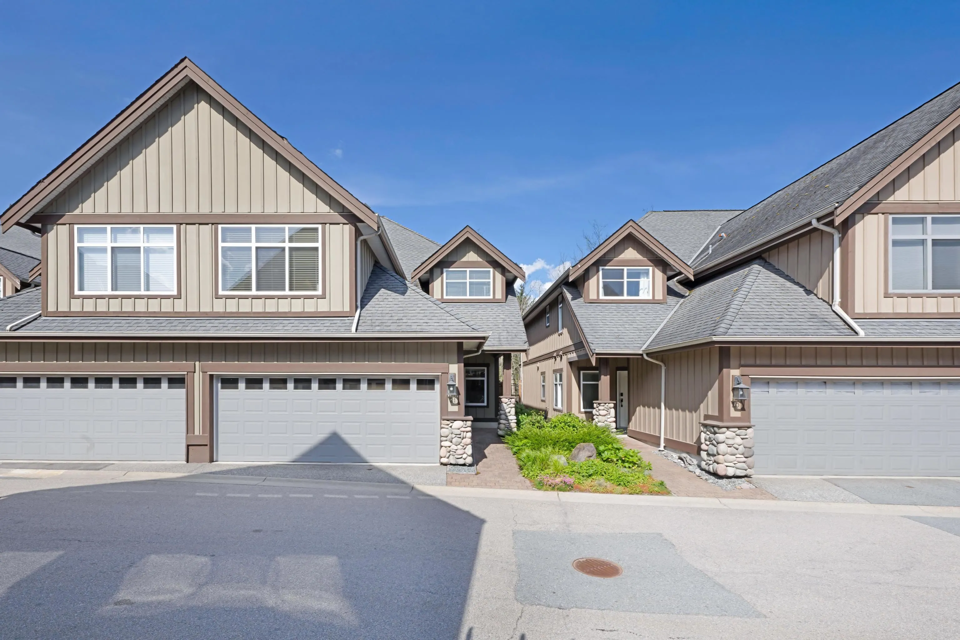 21 40750 Tantalus Road