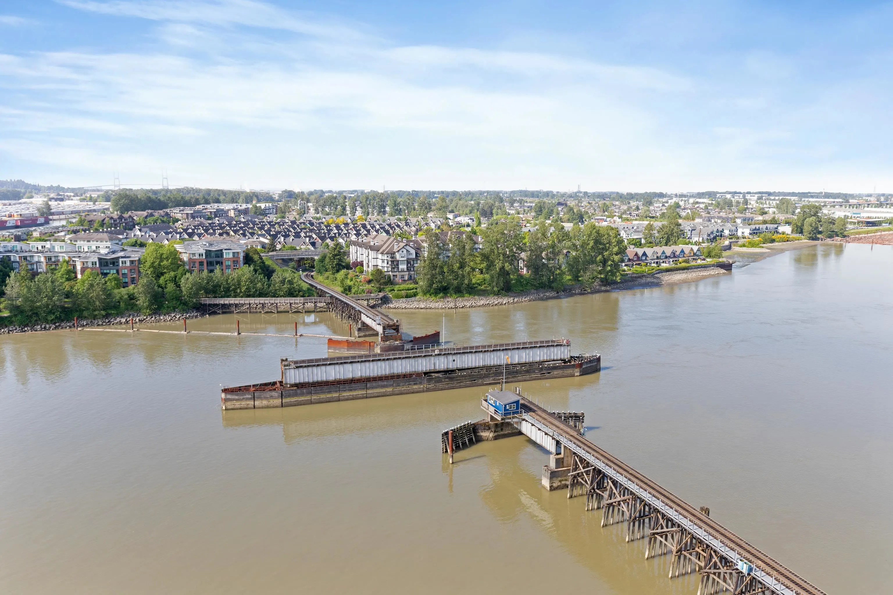 1704 1250 Quayside Drive