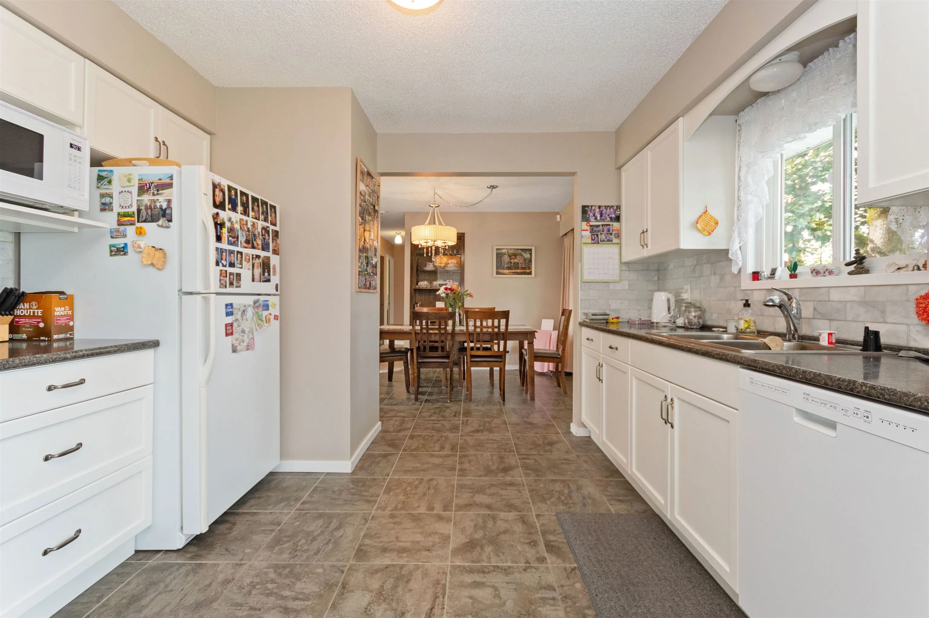 10161 Manor Drive