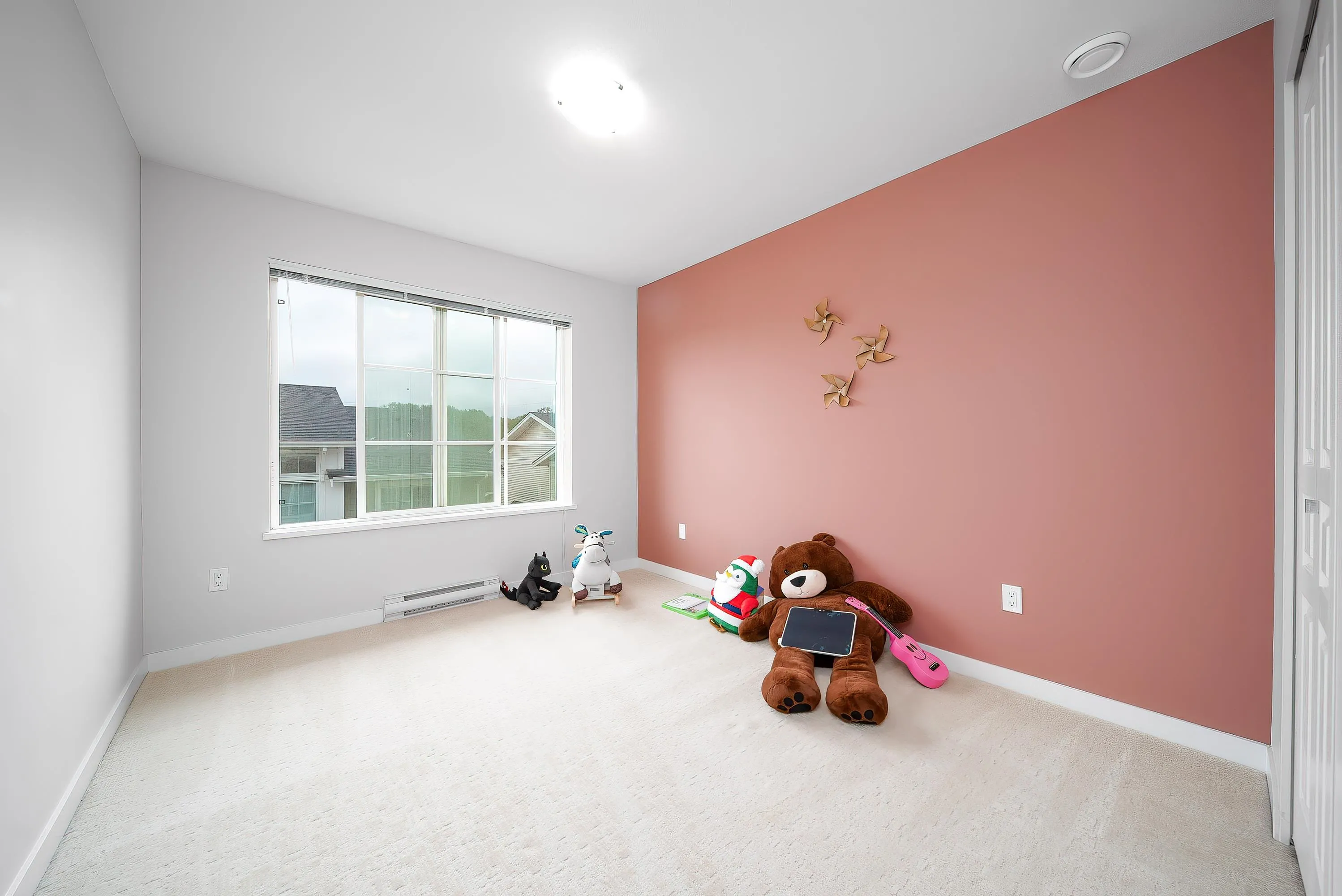 74 5551 Admiral Way