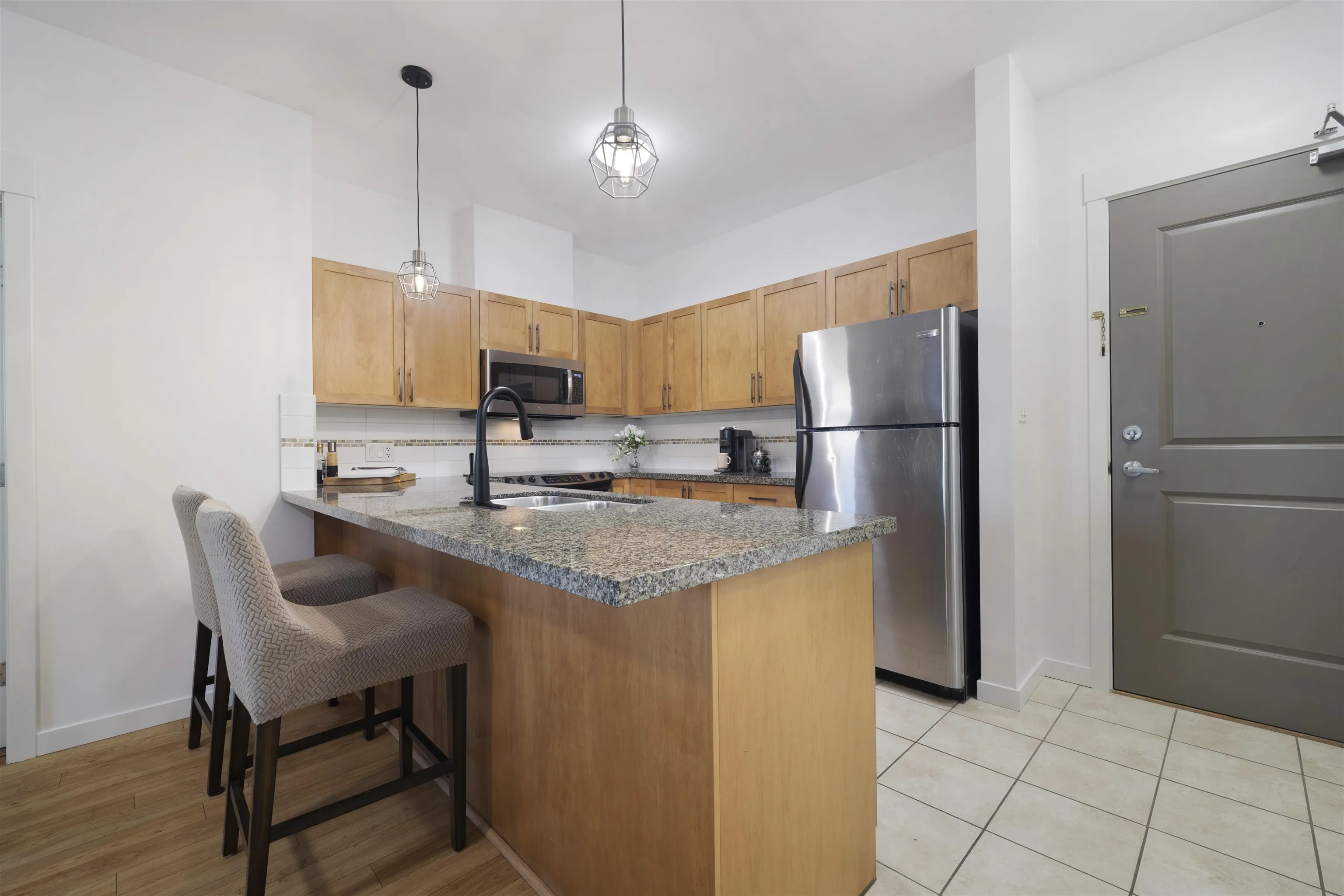 323 12350 Harris Road