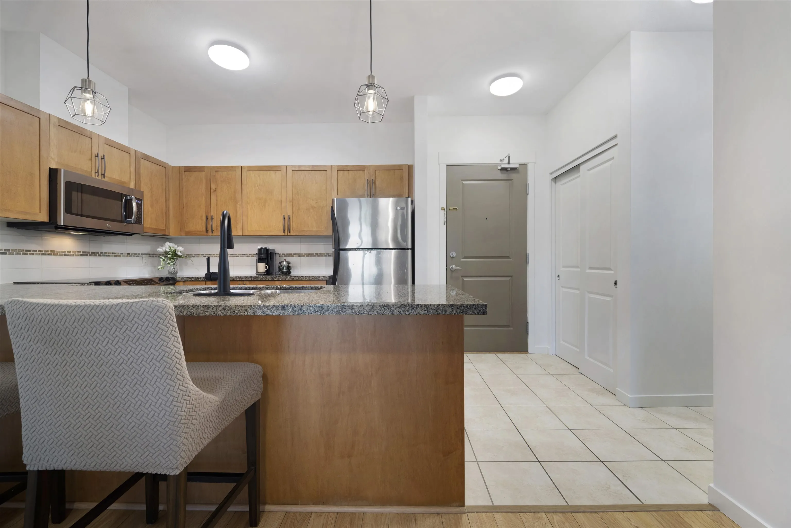 323 12350 Harris Road