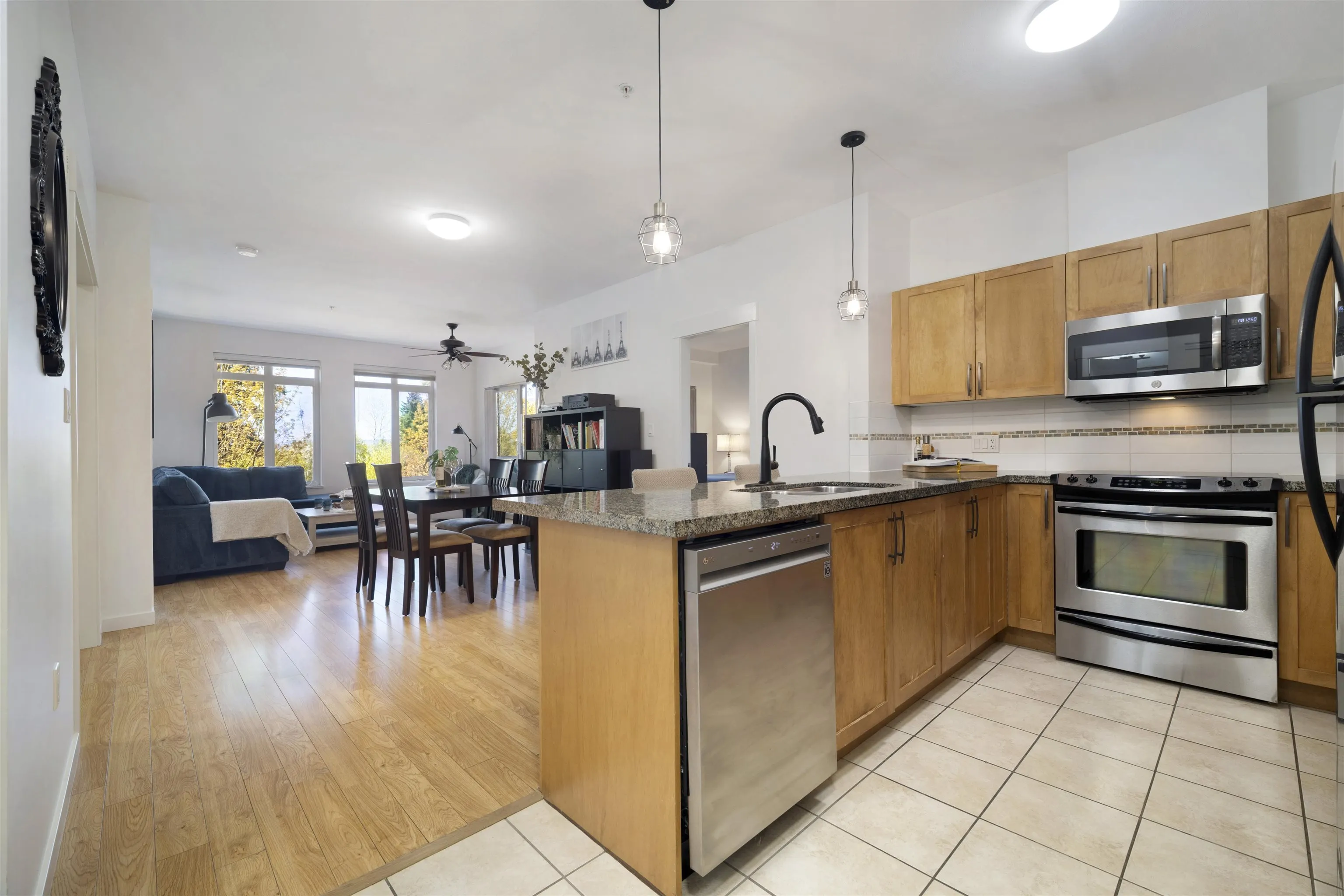 323 12350 Harris Road