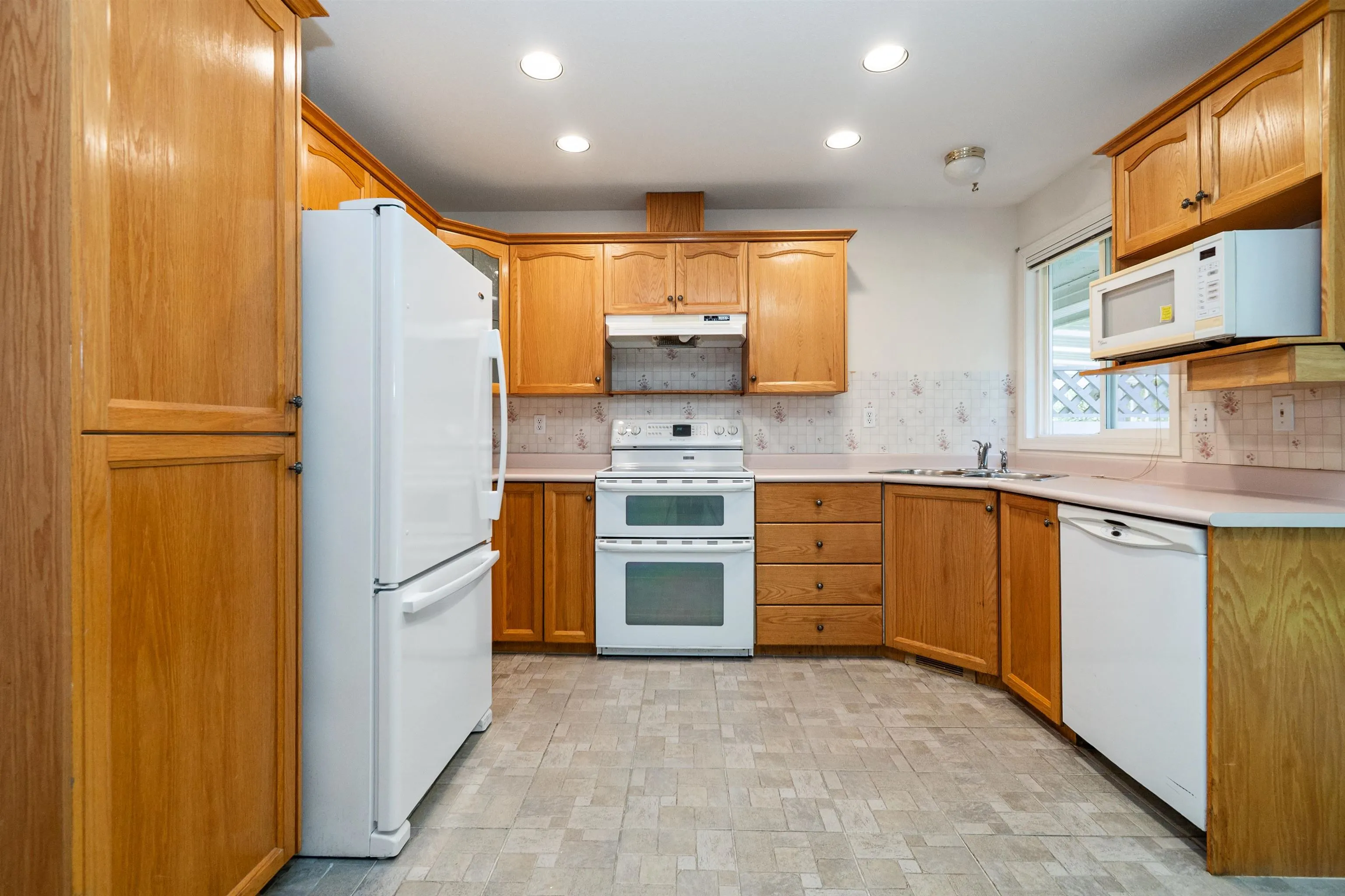 37 45175 Wells Road
