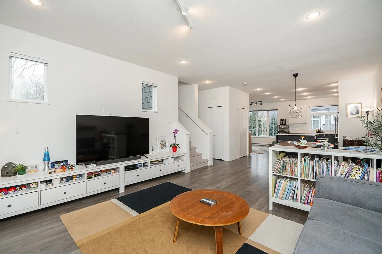 45 2560 Pitt River Road