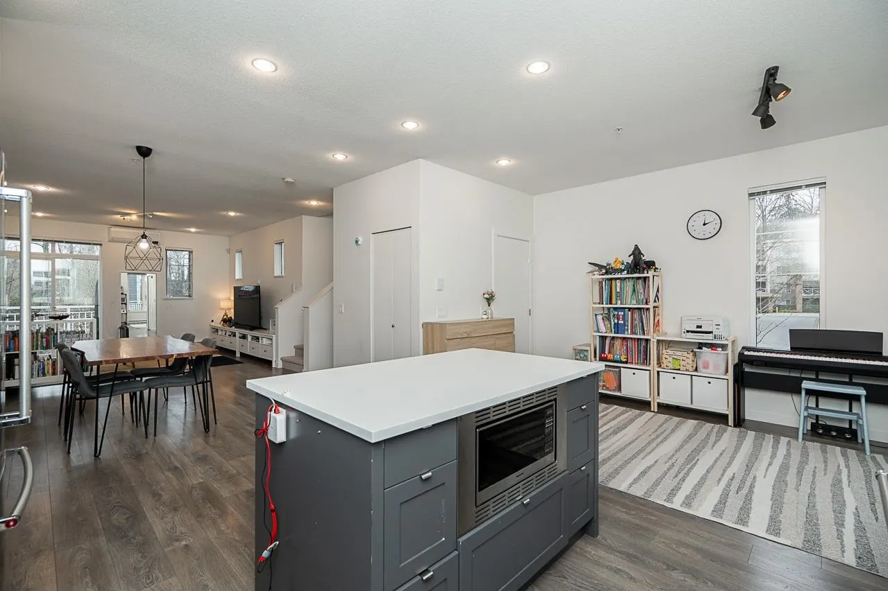 45 2560 Pitt River Road