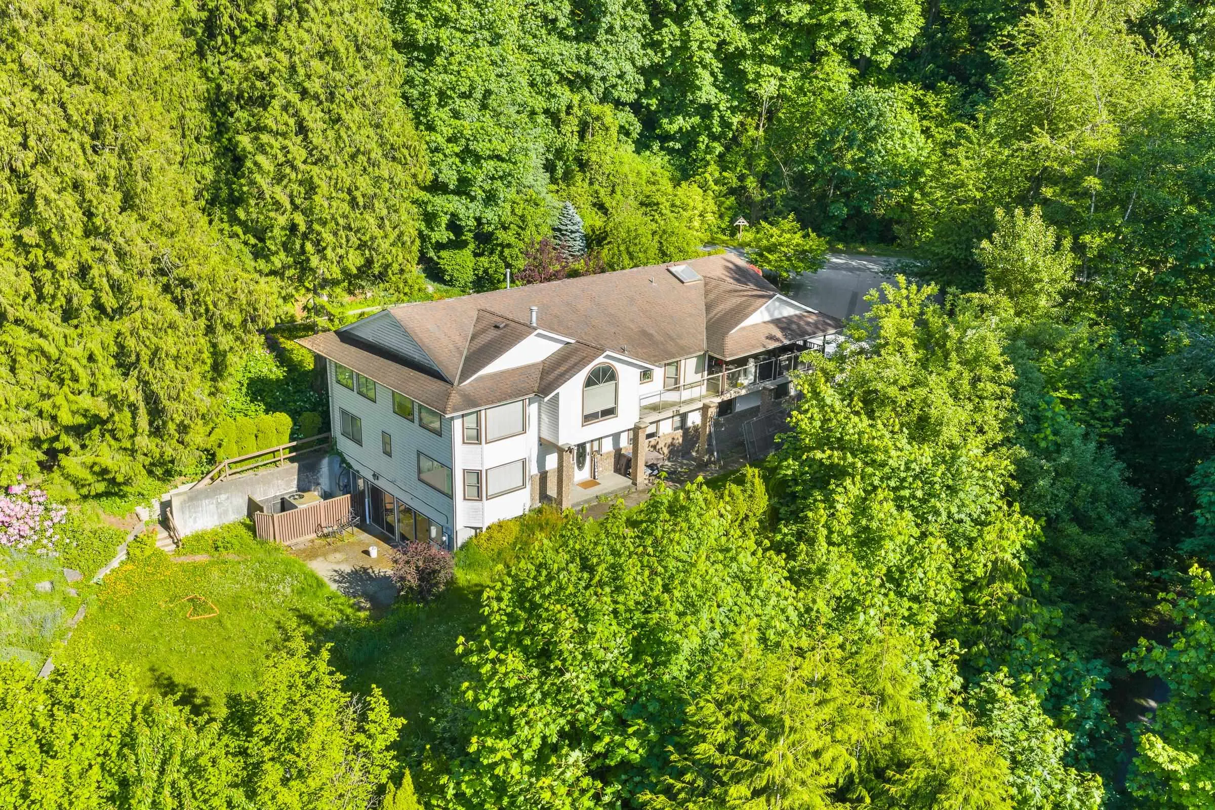 F 2904 Glencoe Place