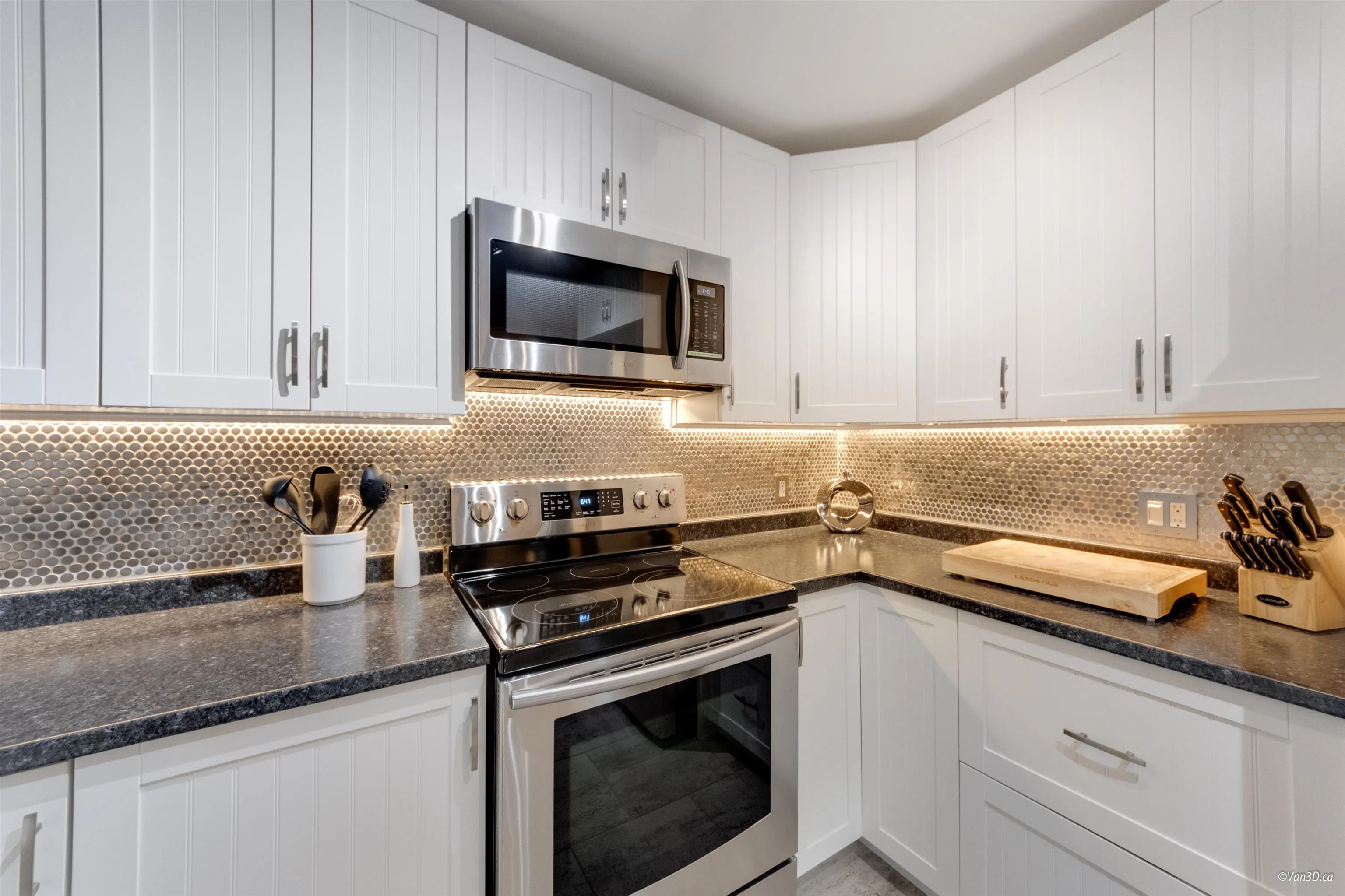 746 Upper Crescent