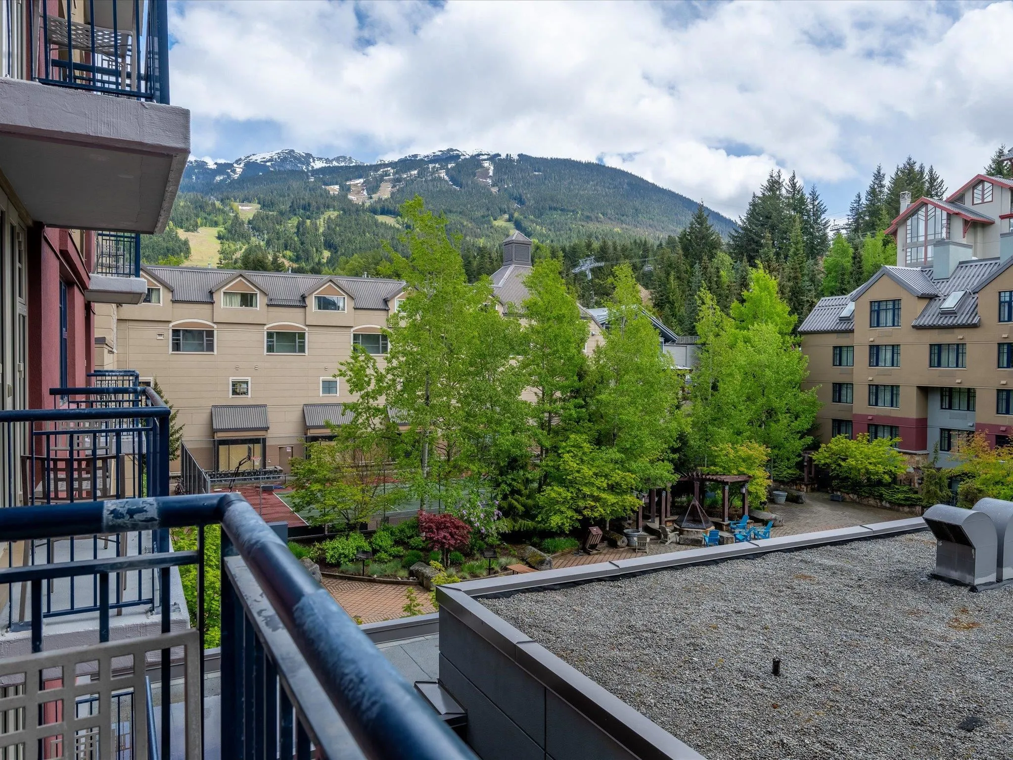 306 4050 Whistler Way