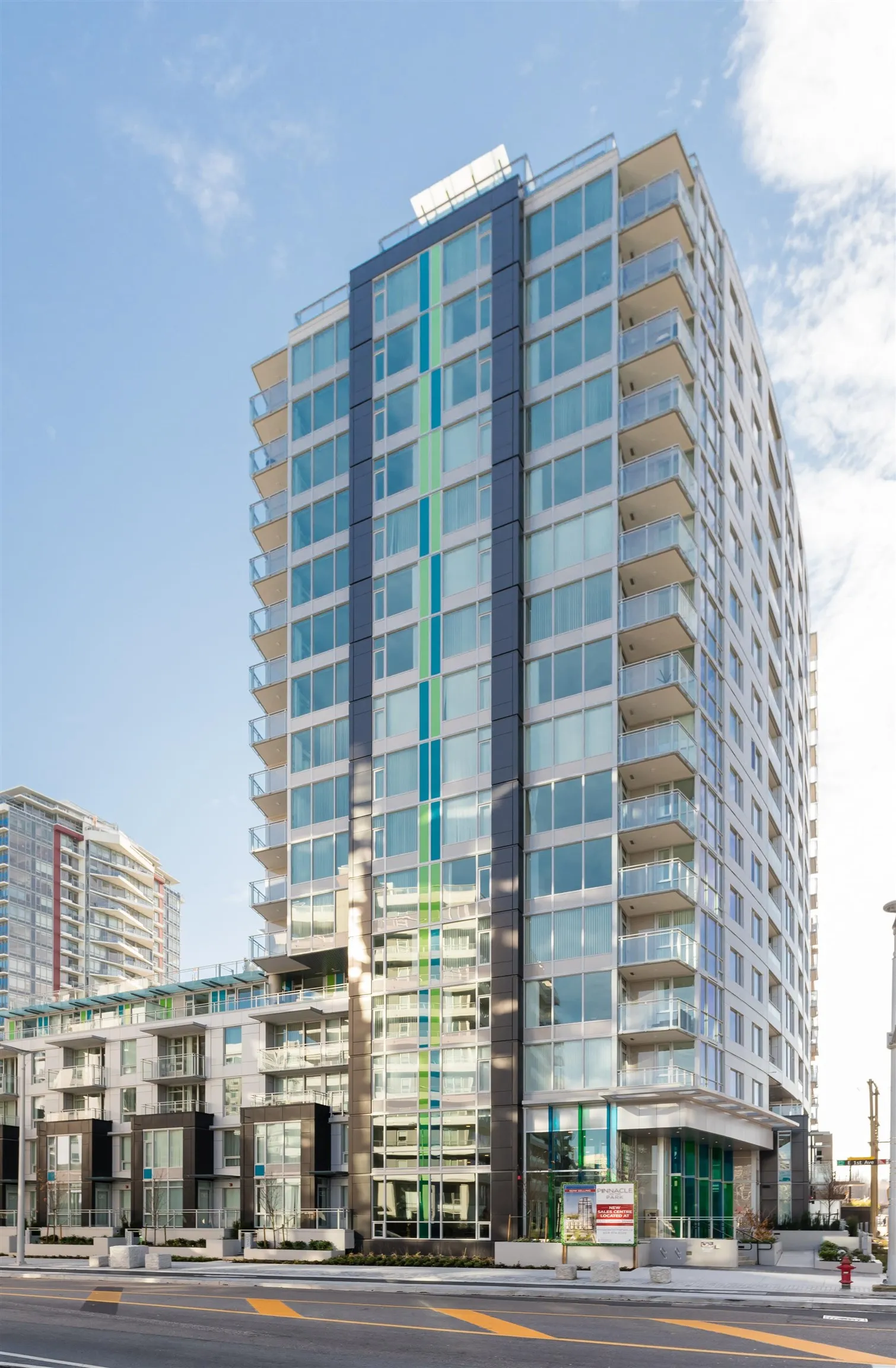 1802 1708 Ontario Street