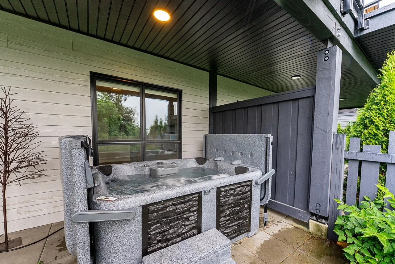 41231 Highline Place