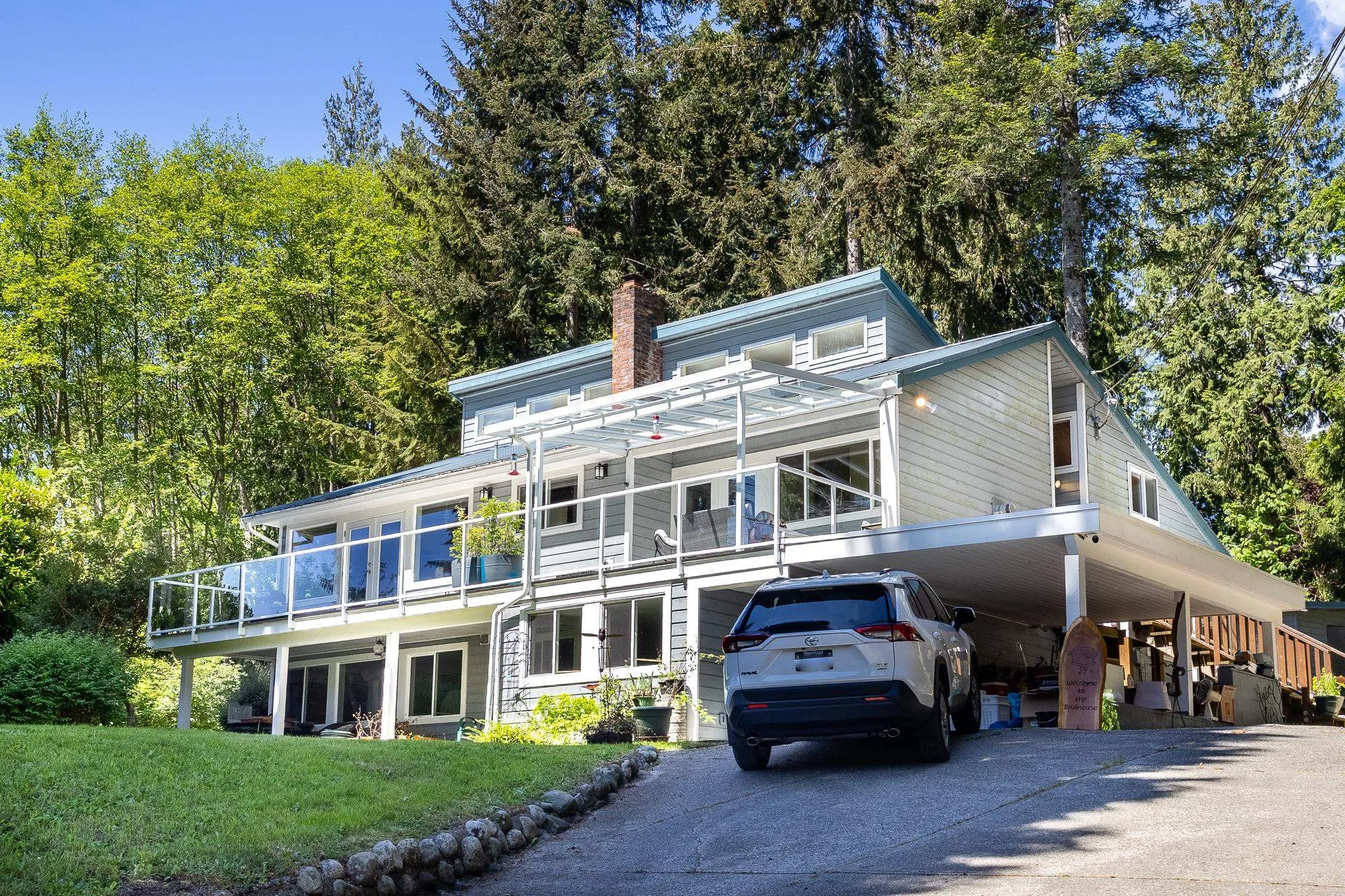 914 Gower Point Road