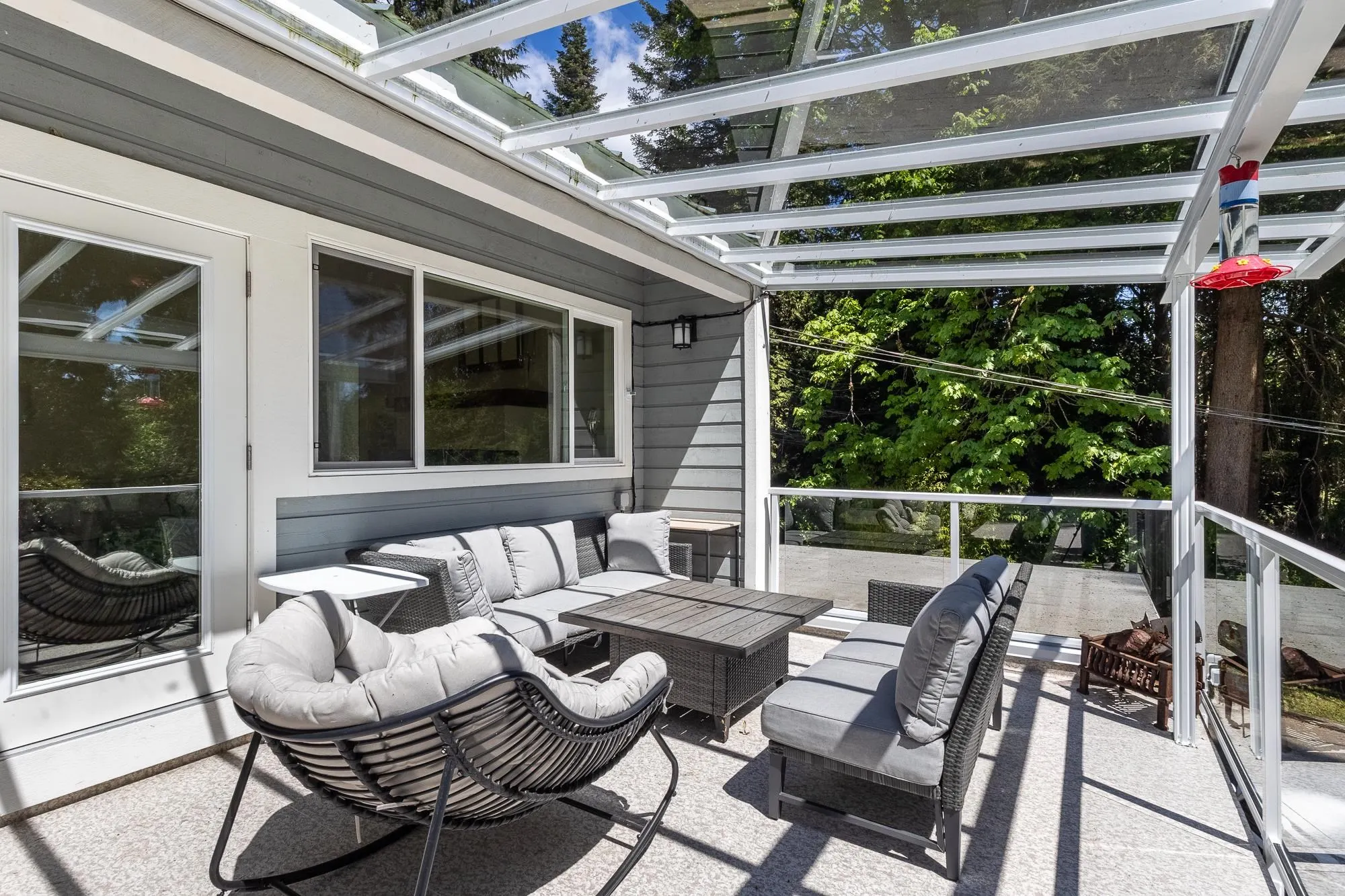 914 Gower Point Road