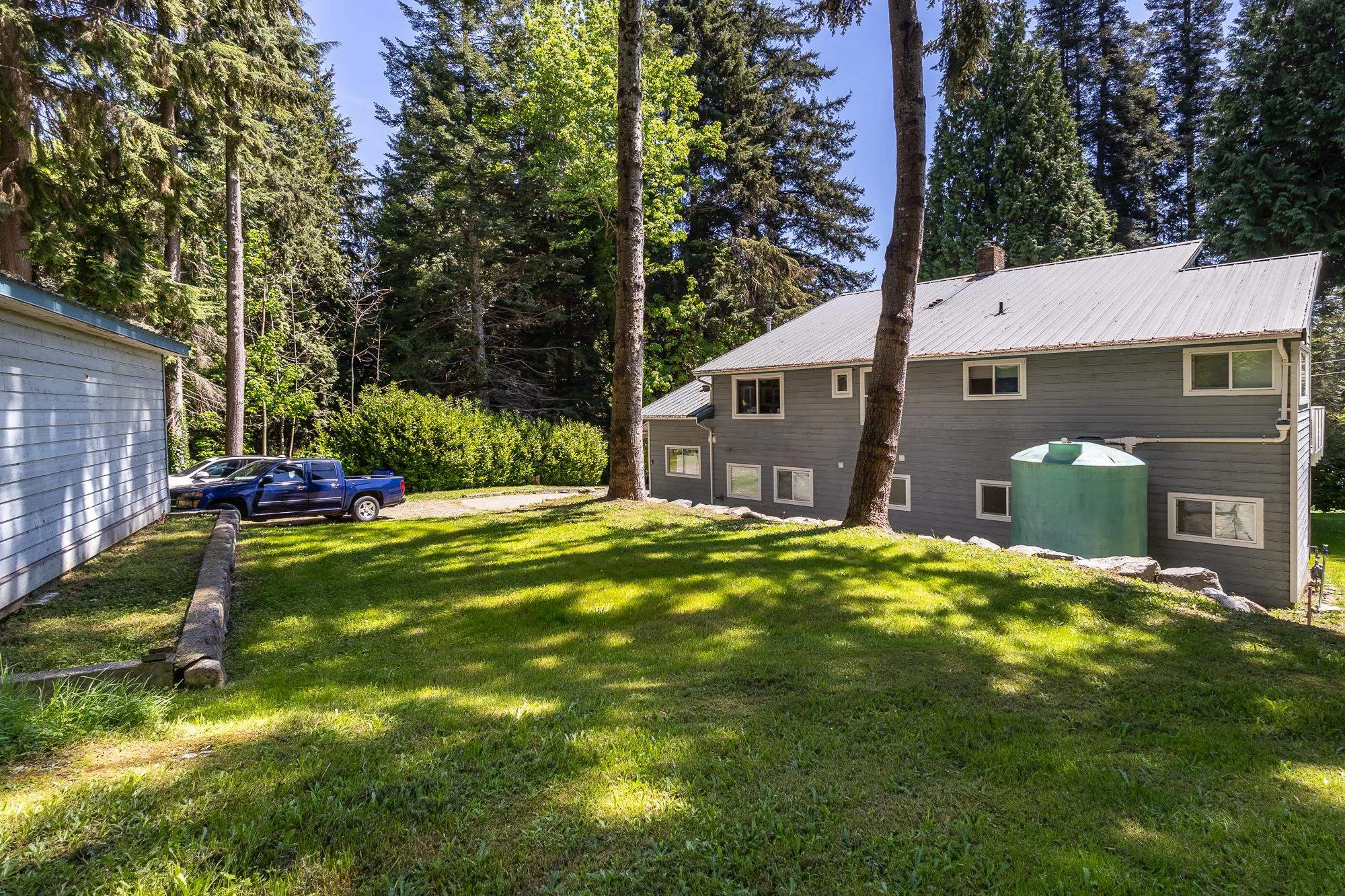 914 Gower Point Road