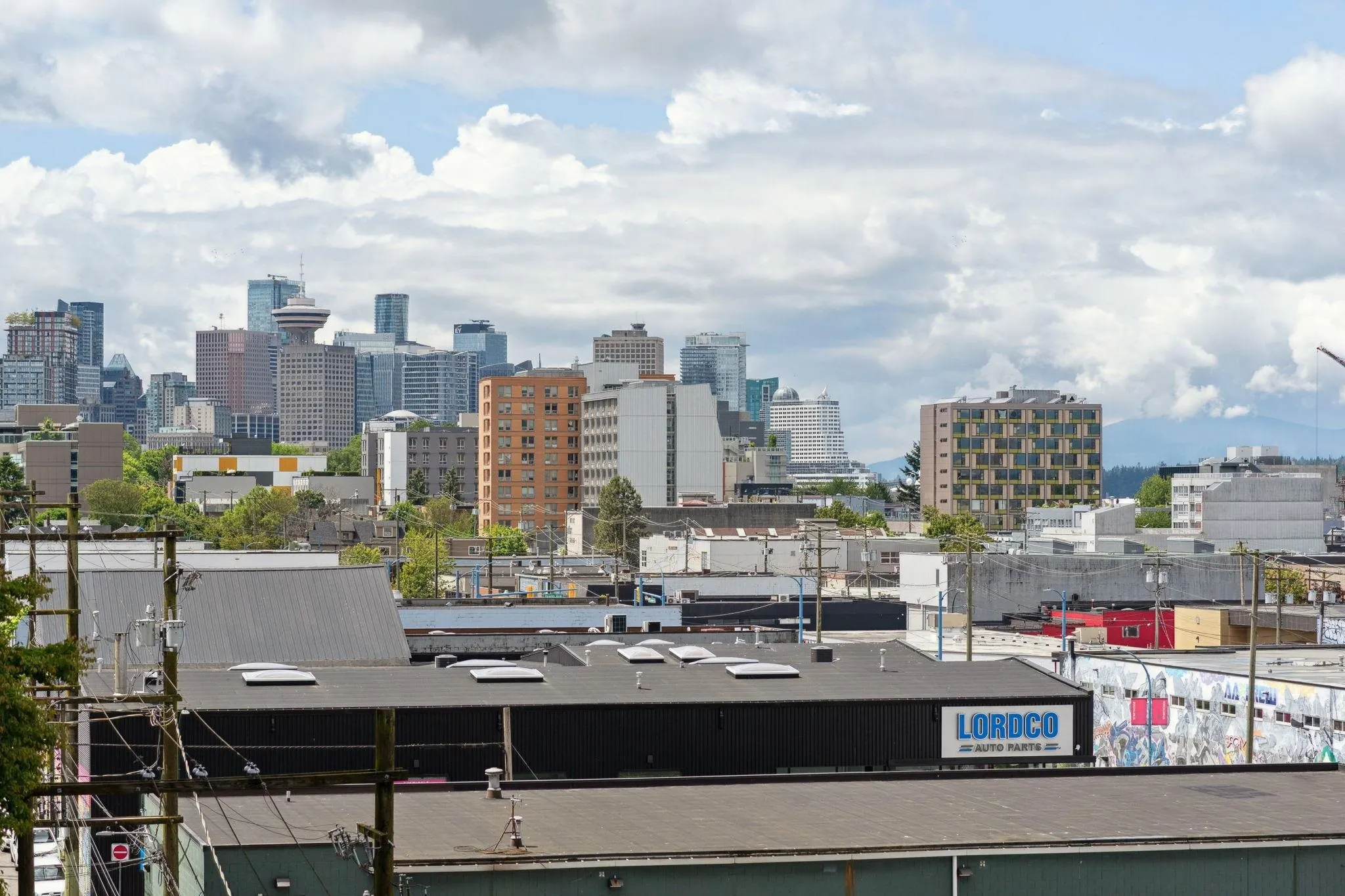 553 955 E Hastings Street