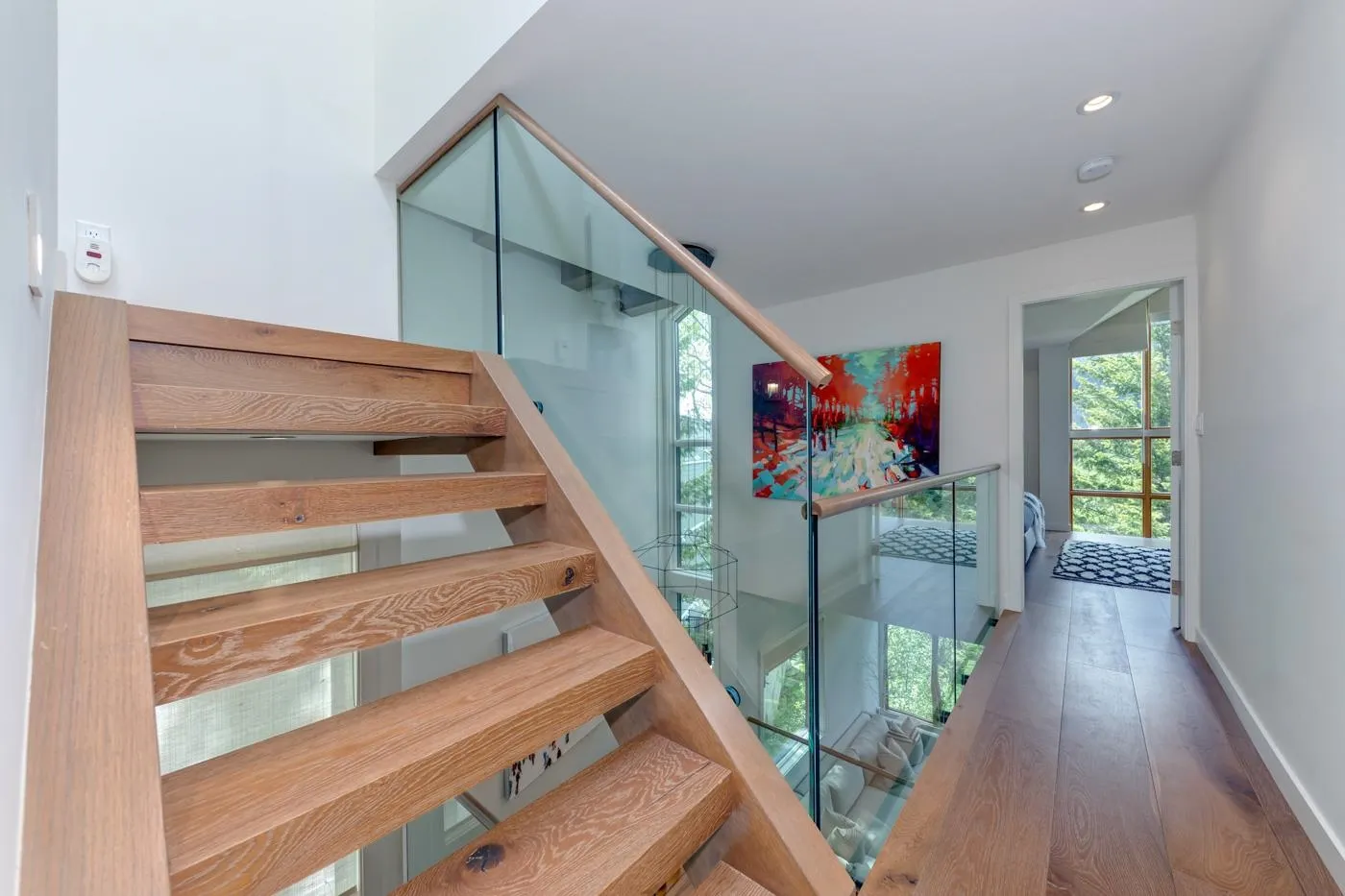15 2221 Gondola Way
