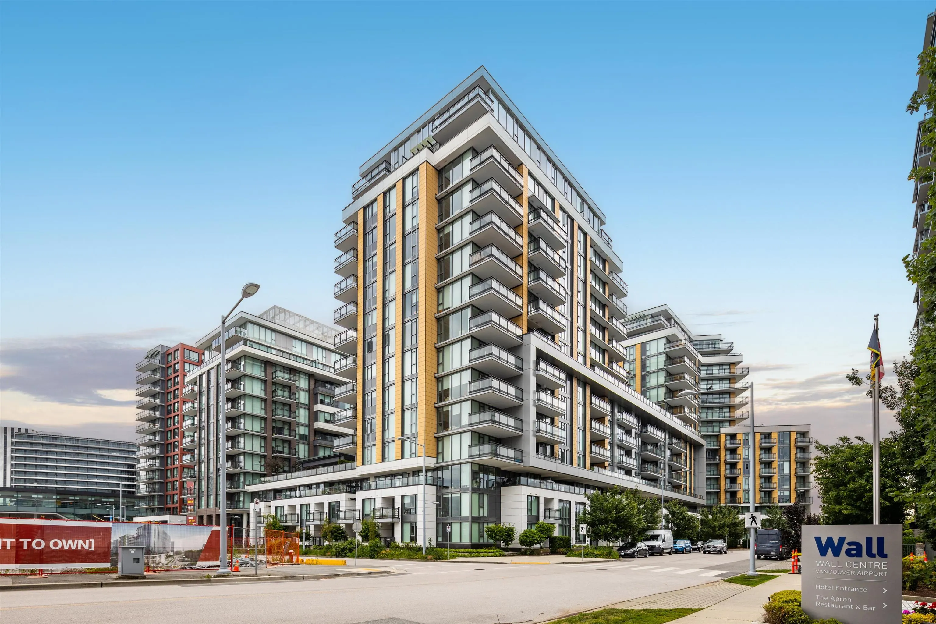 901 3280 Corvette Way