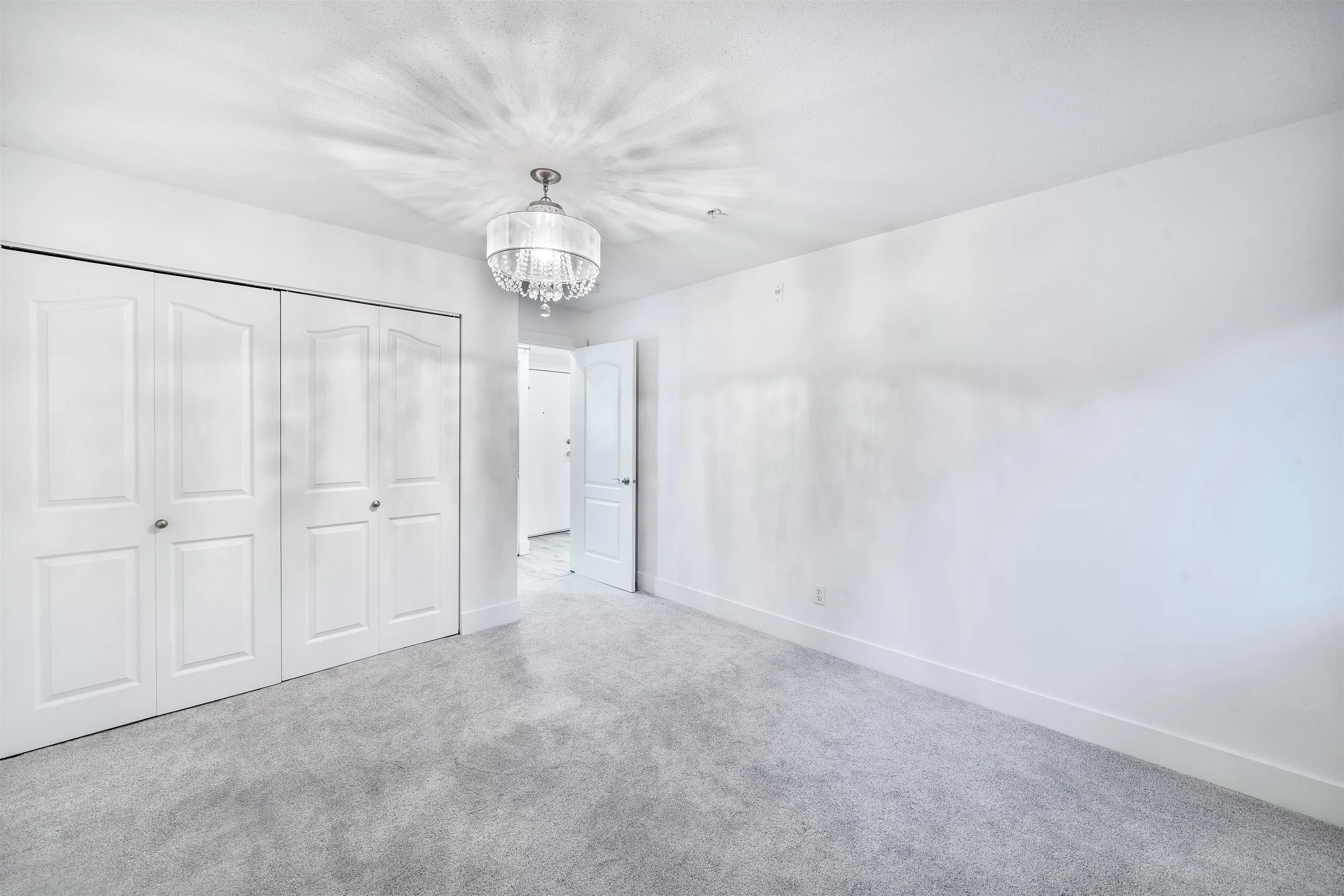 101 2036 Coquitlam Avenue