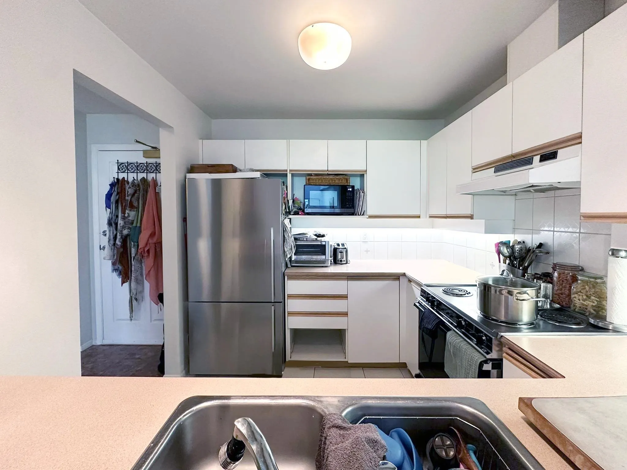 407 525 Wheelhouse Square