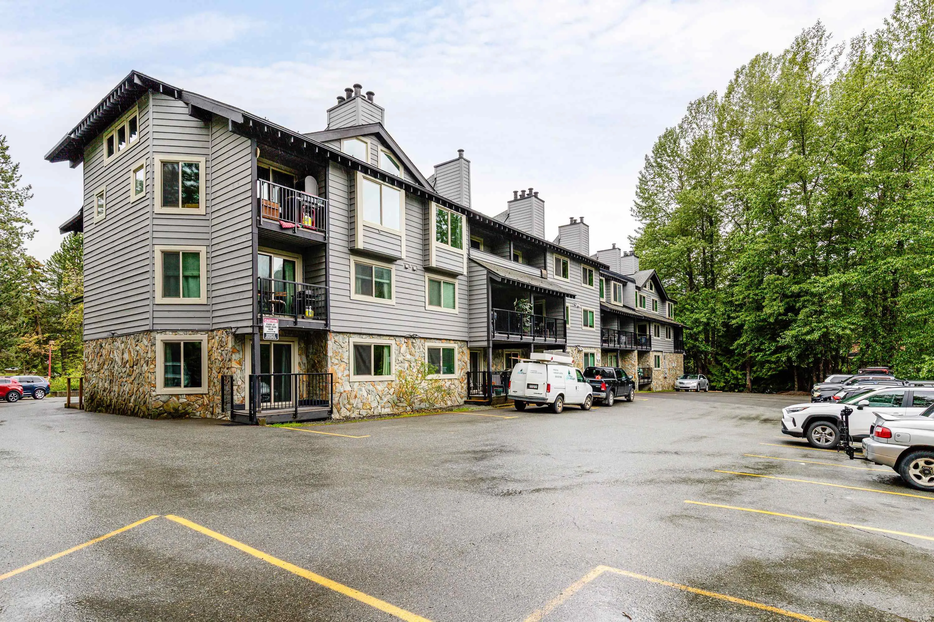 105 2021 Karen Crescent