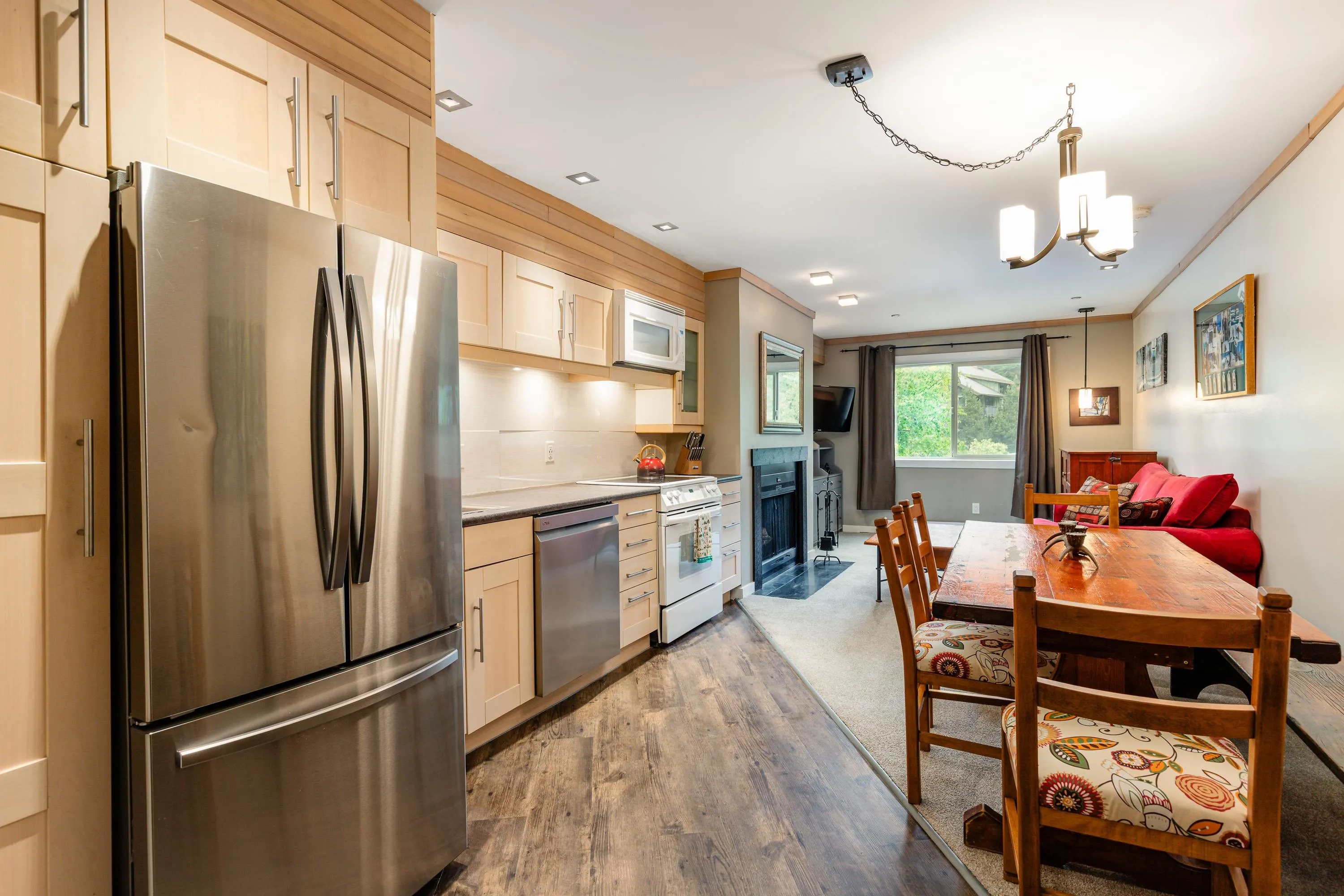105 2021 Karen Crescent