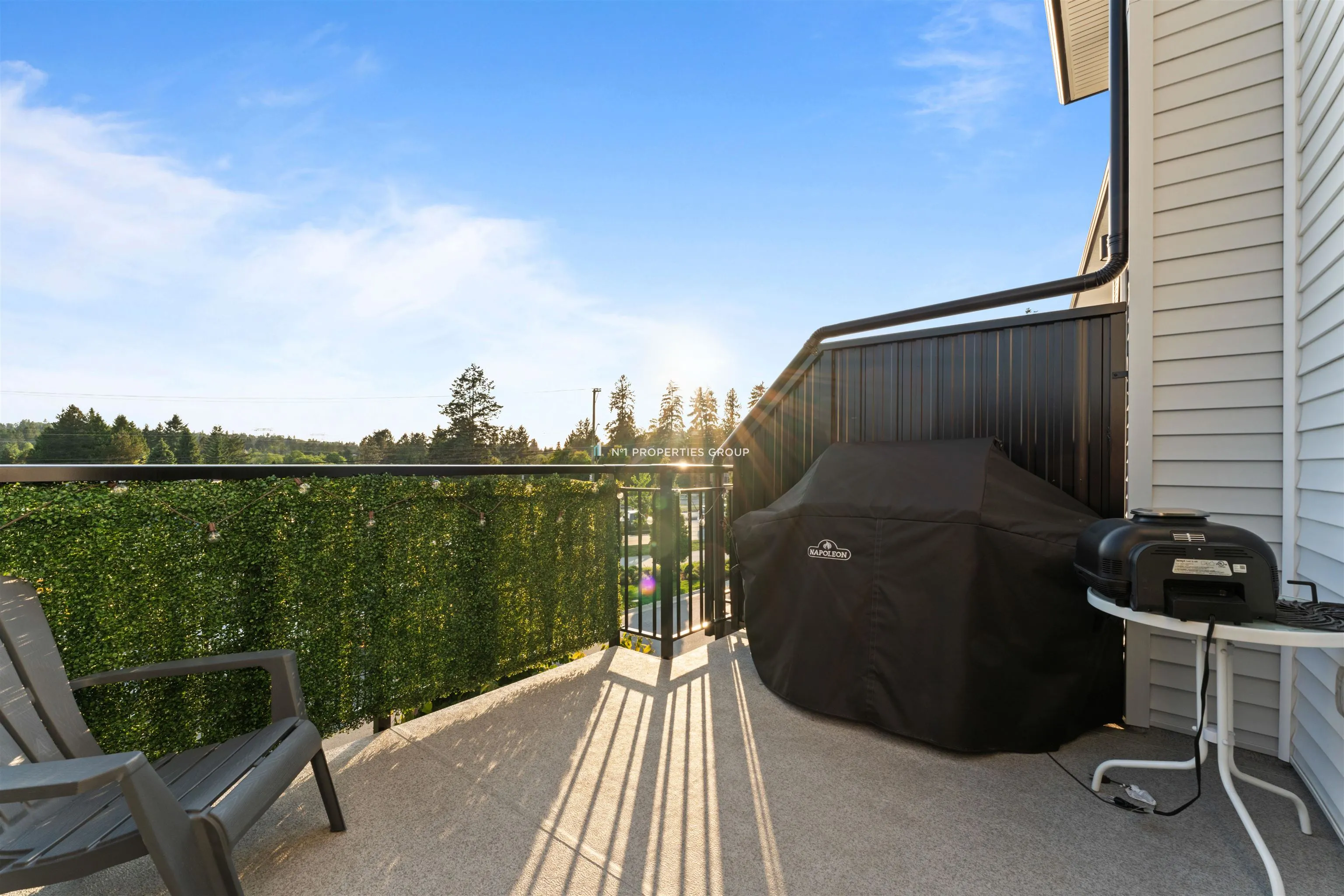100 15235 Sitka Drive