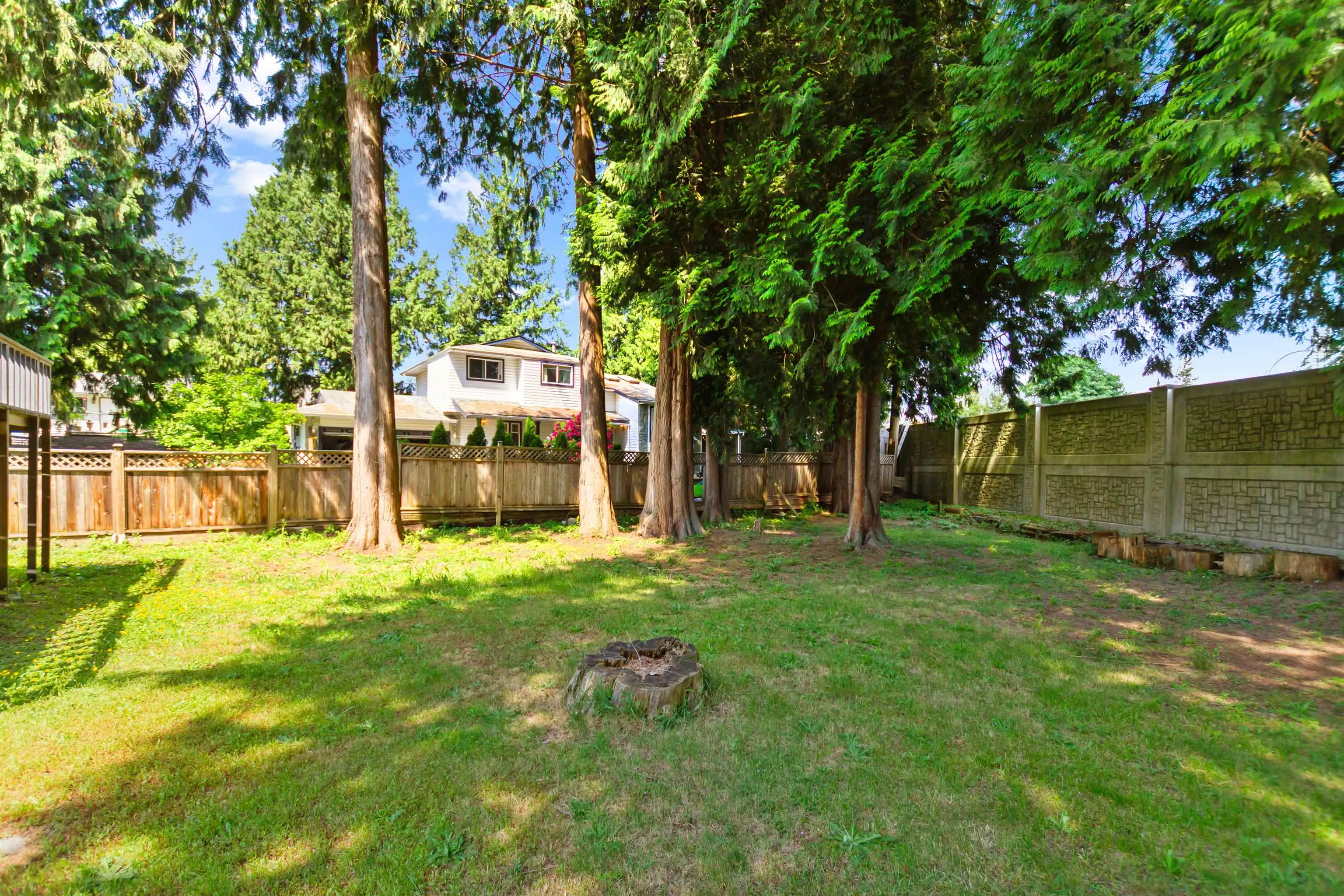 19439 Davison Road