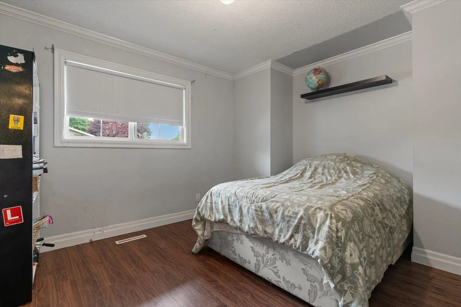 6345 Edson Drive