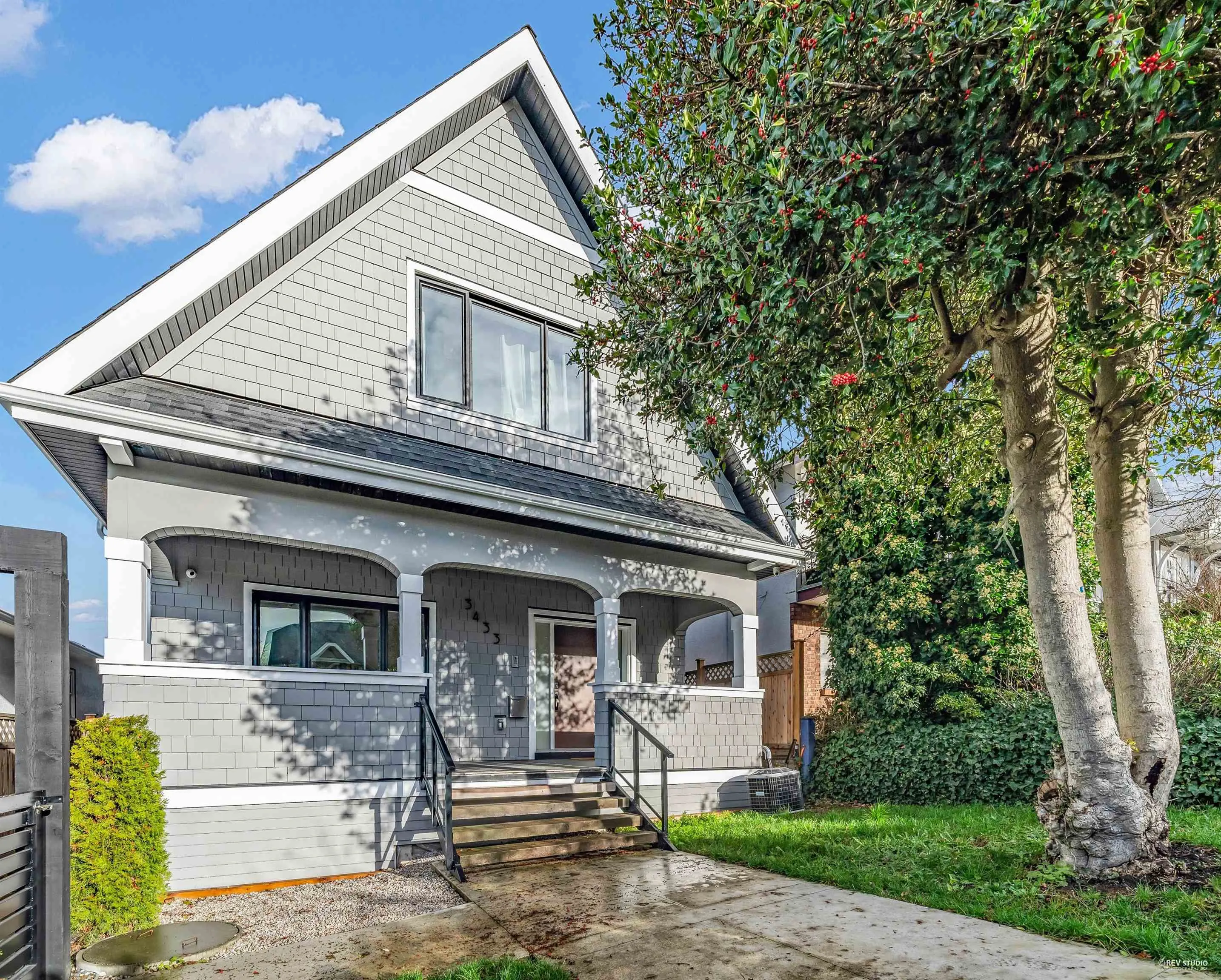 3433 Dundas Street