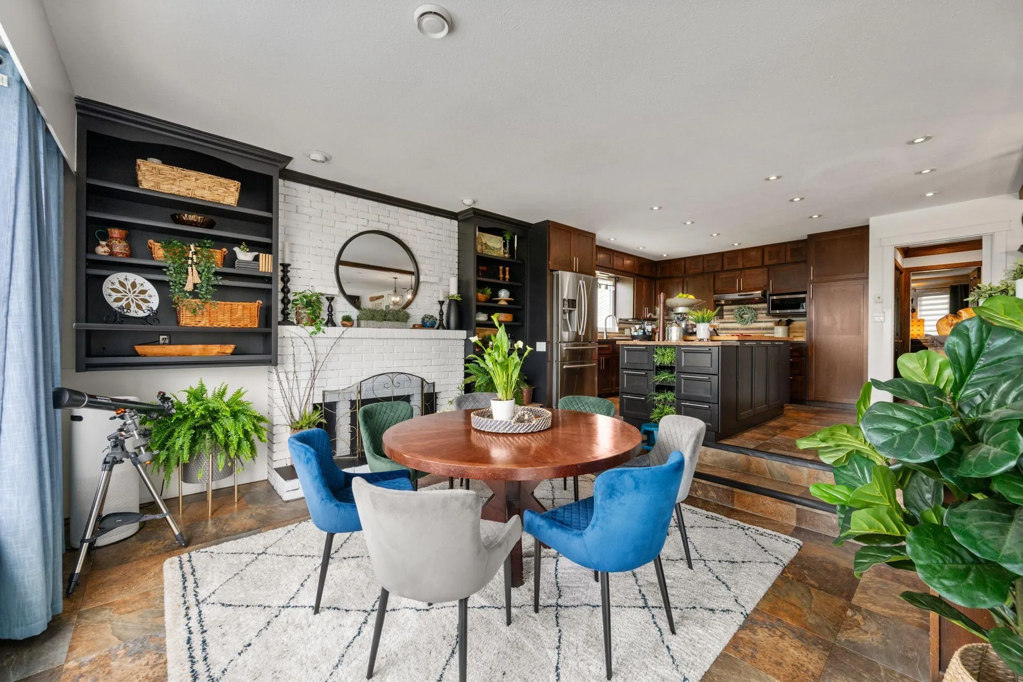 7685 Garrett Drive