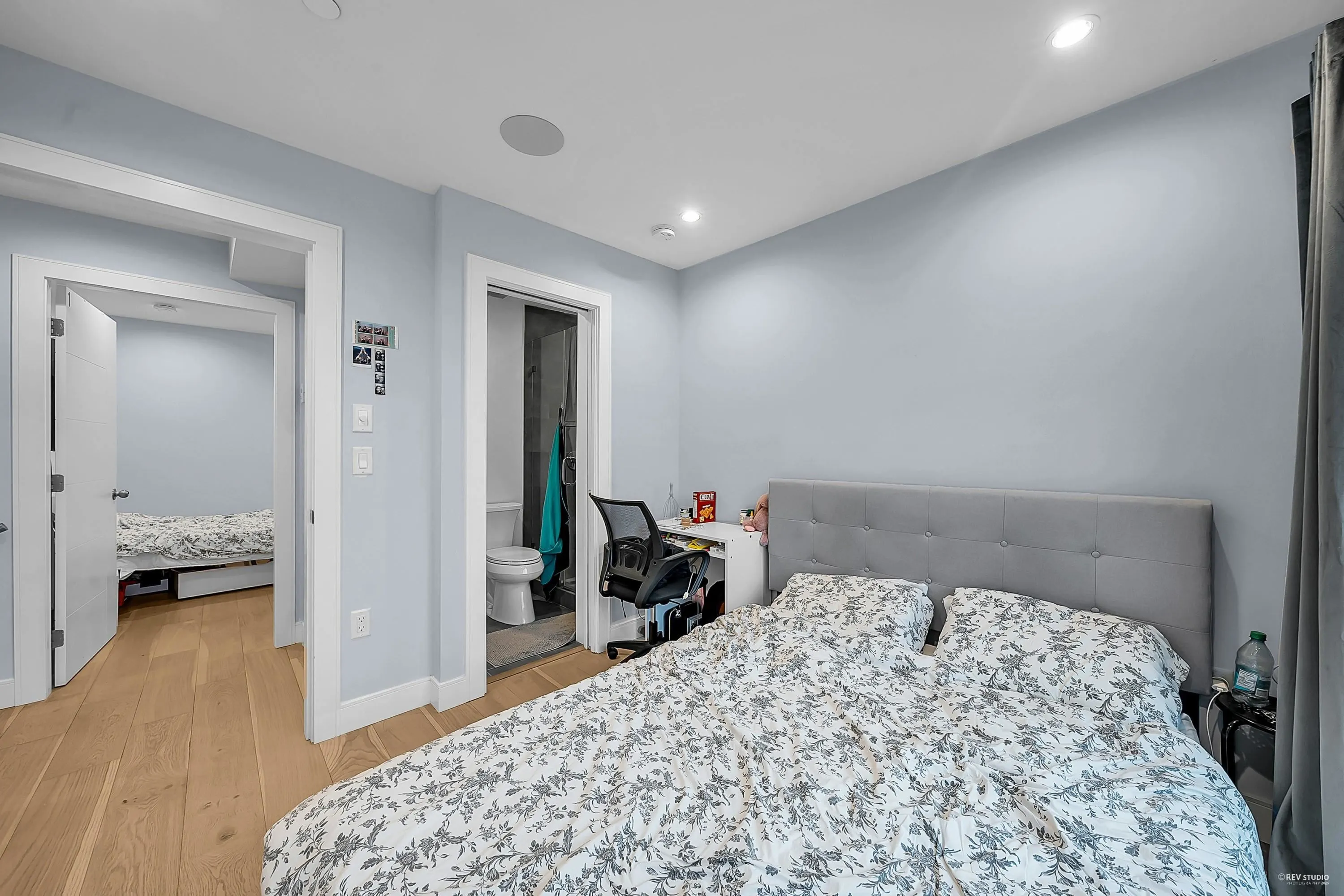 3429 Dundas Street