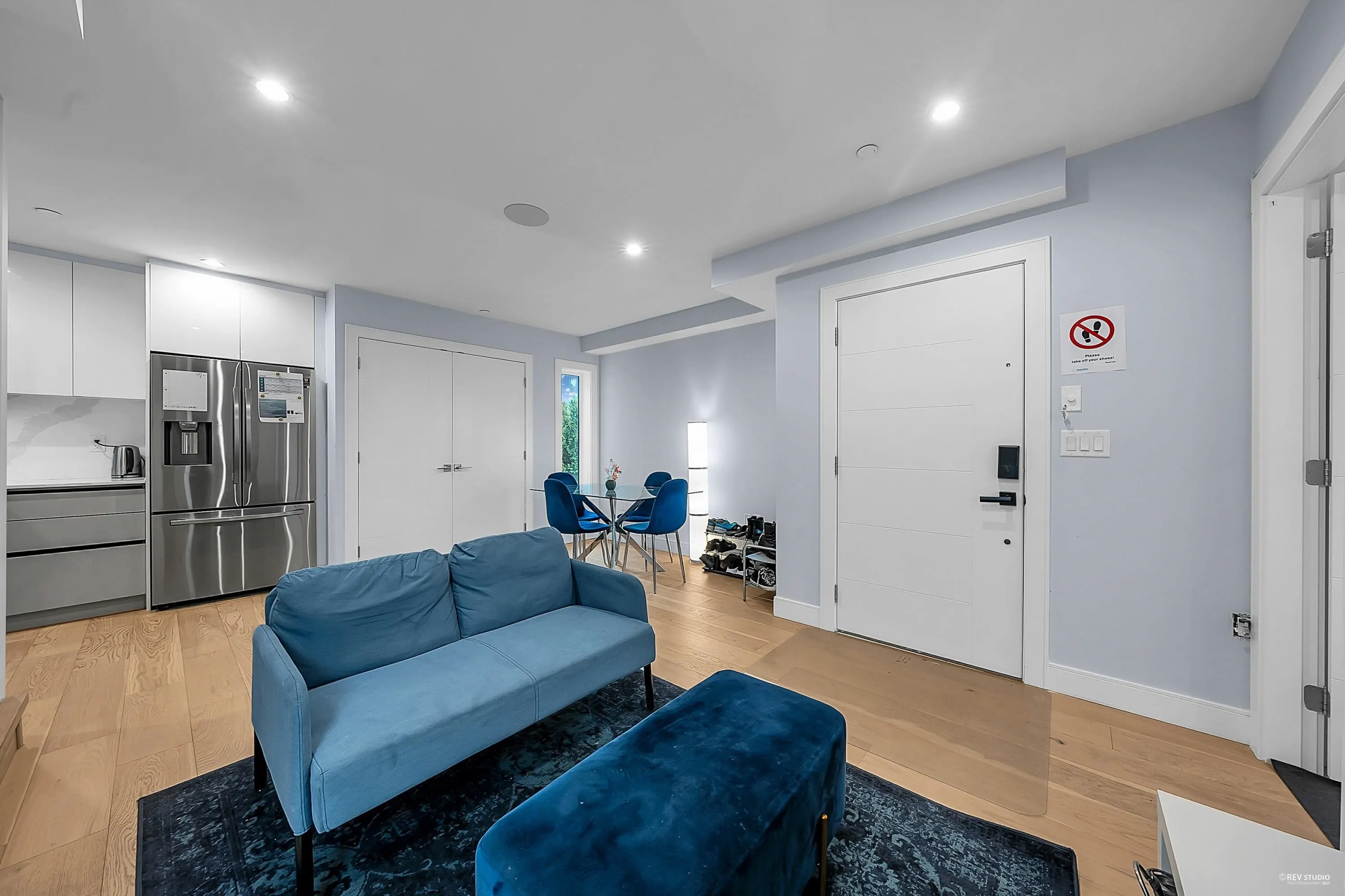 3429 Dundas Street