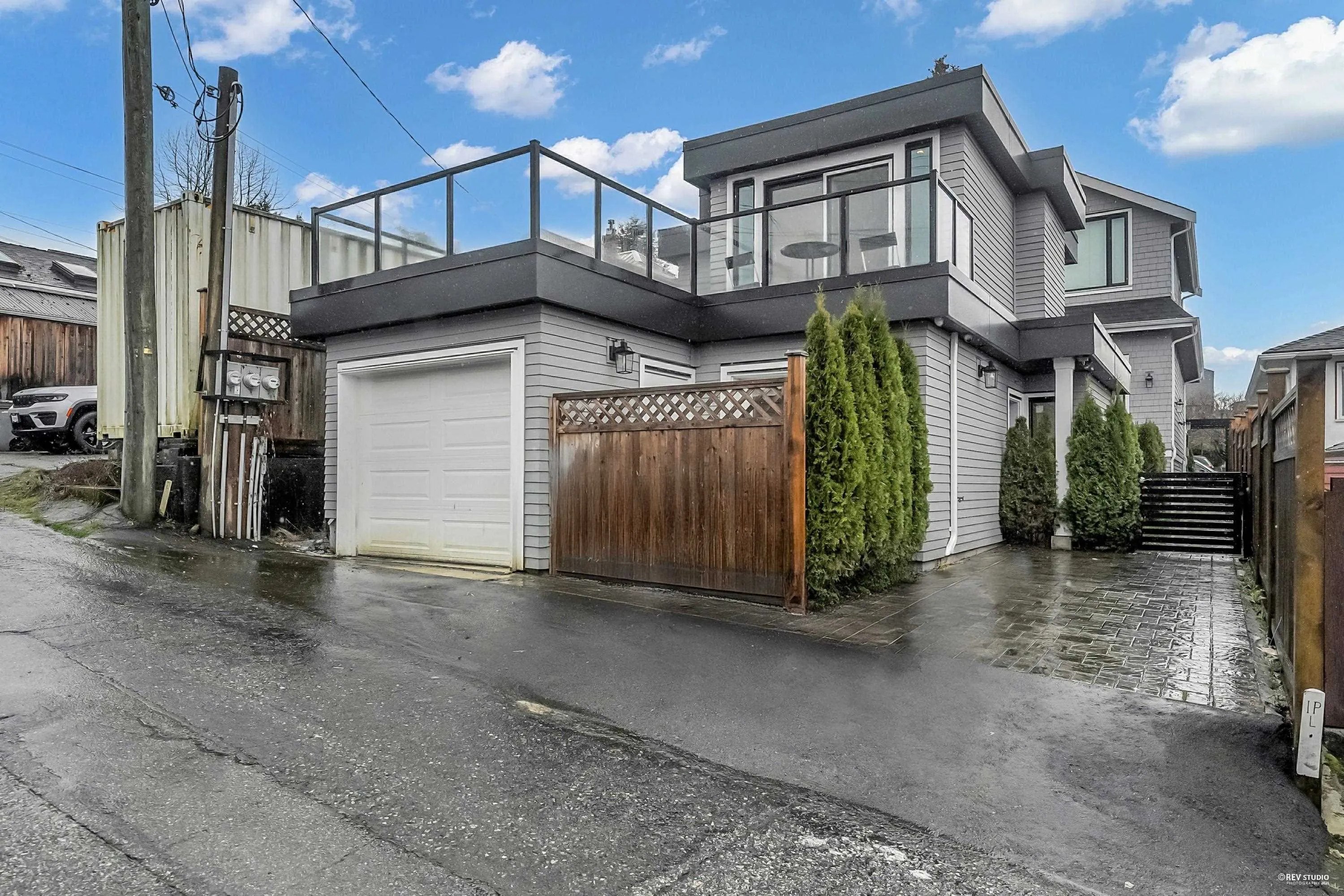 3429 Dundas Street