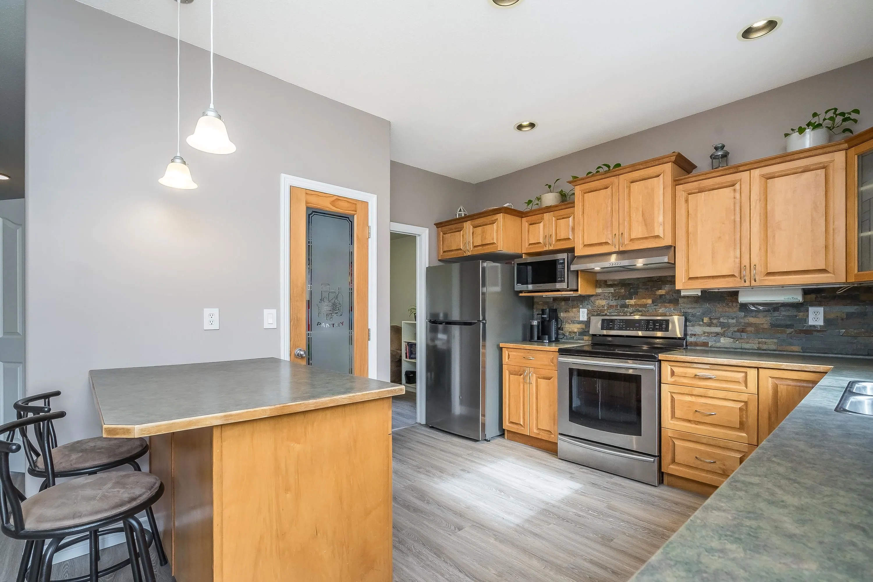 36264 Atwood Crescent