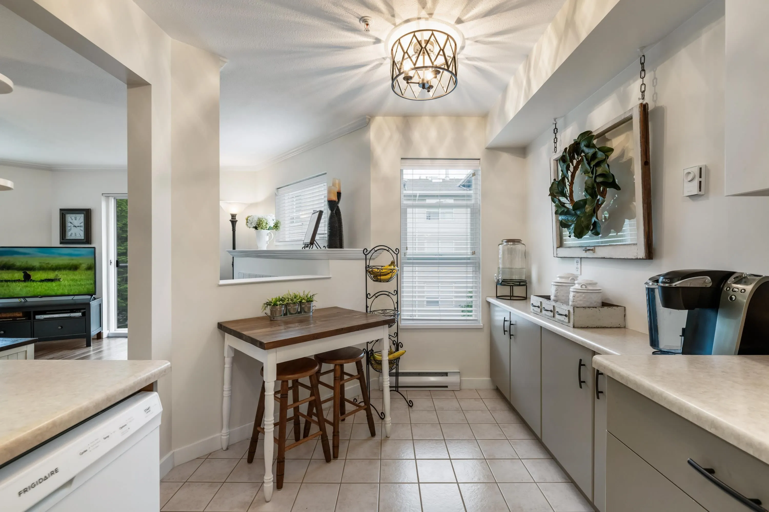 311 20259 Michaud Crescent