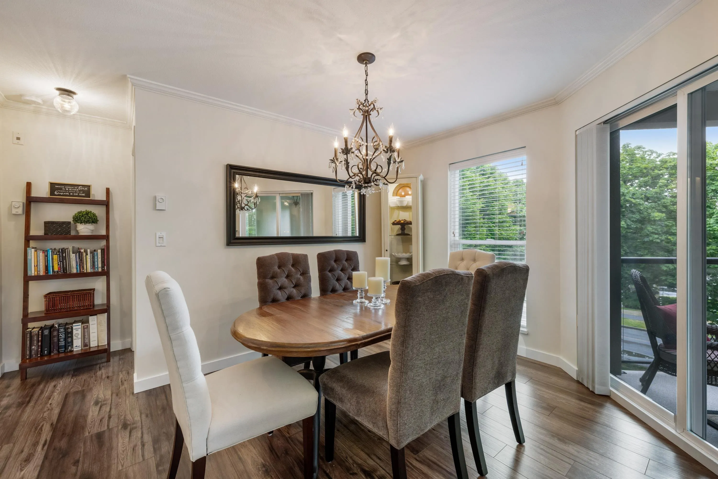 311 20259 Michaud Crescent