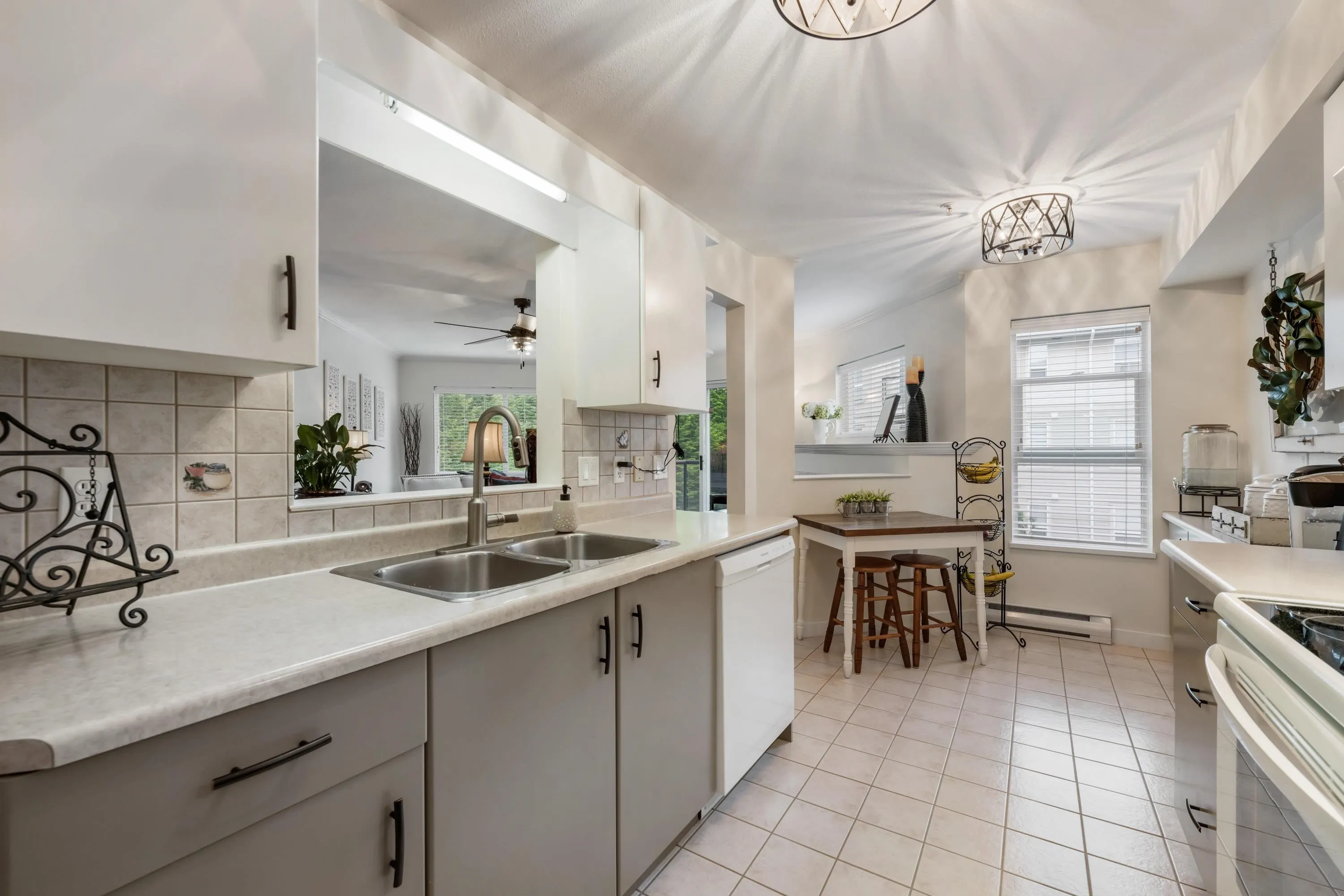 311 20259 Michaud Crescent