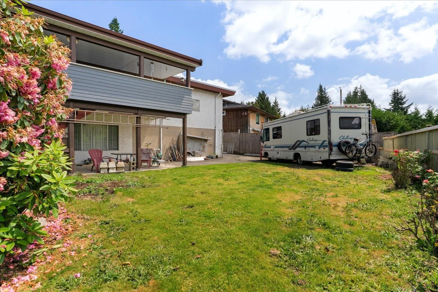 2221 Bevan Crescent