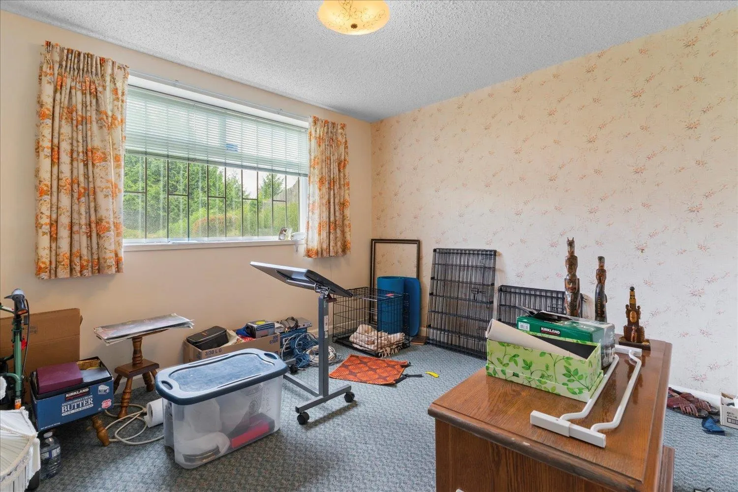 2221 Bevan Crescent