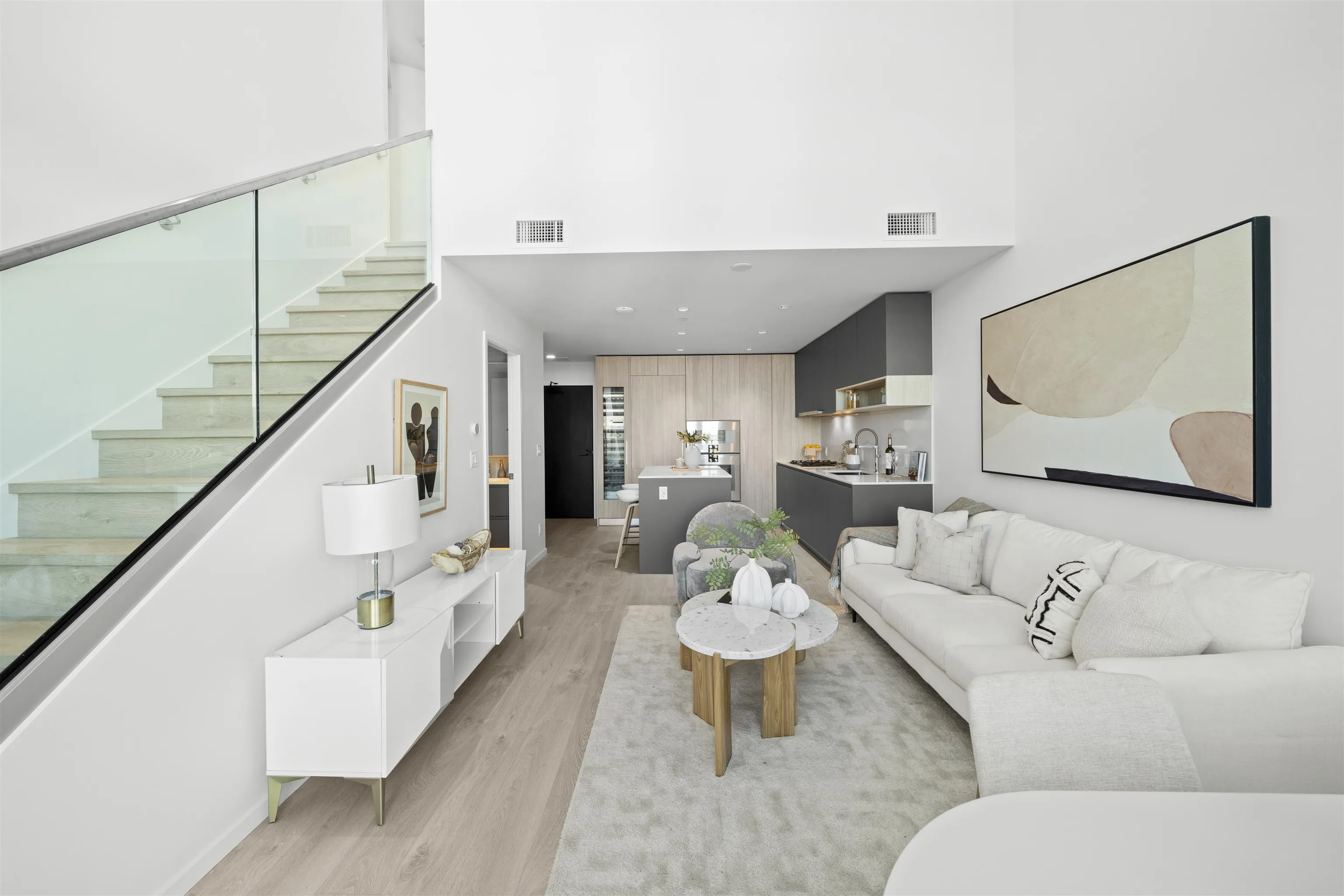 1304 6808 Minoru Boulevard