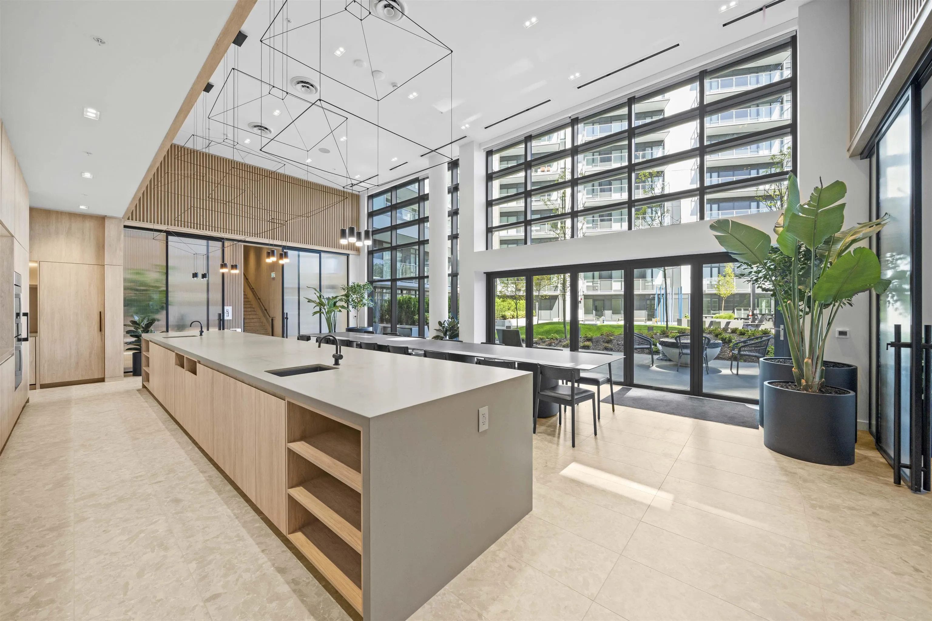 1304 6808 Minoru Boulevard
