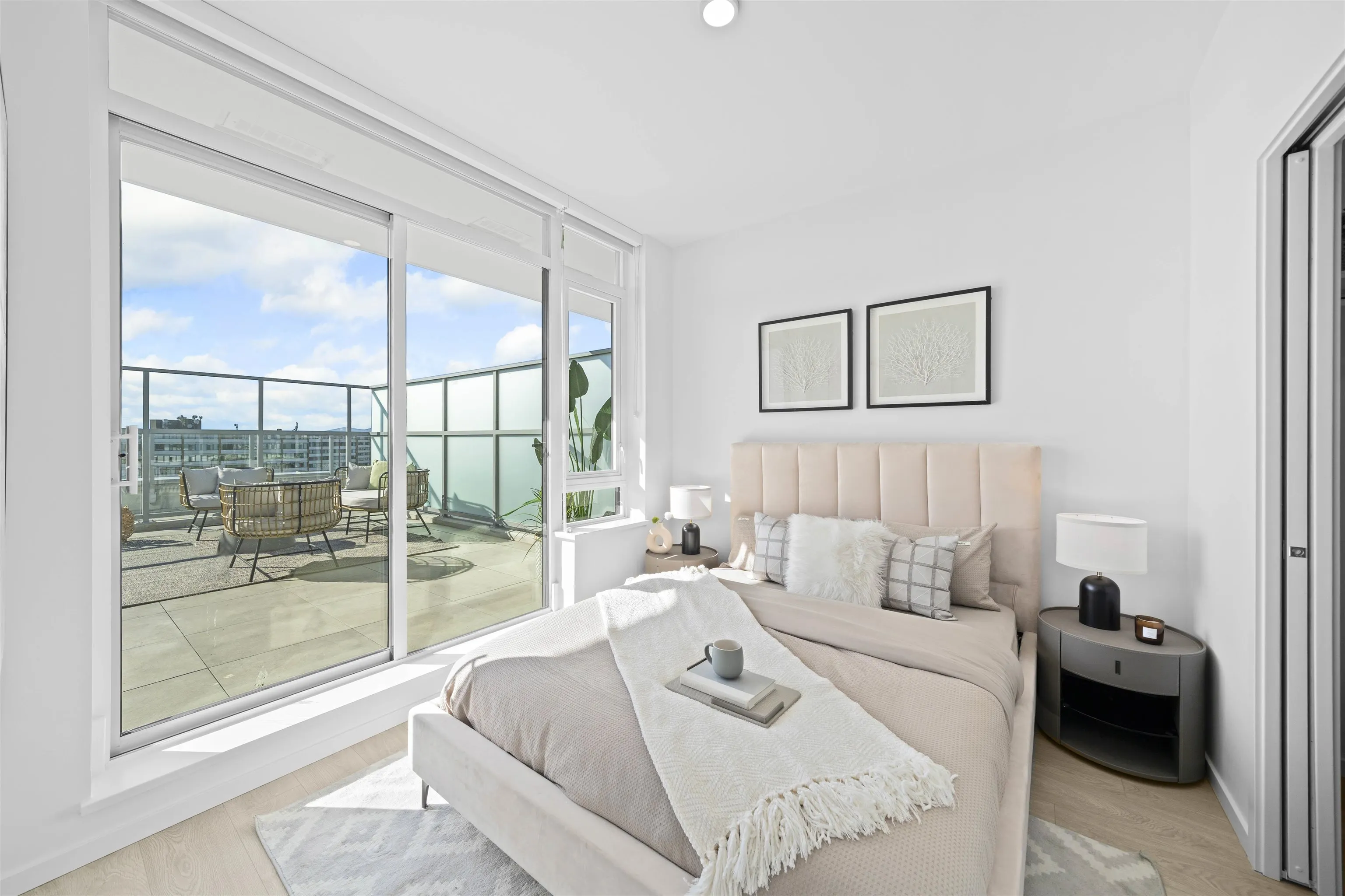 1304 6808 Minoru Boulevard