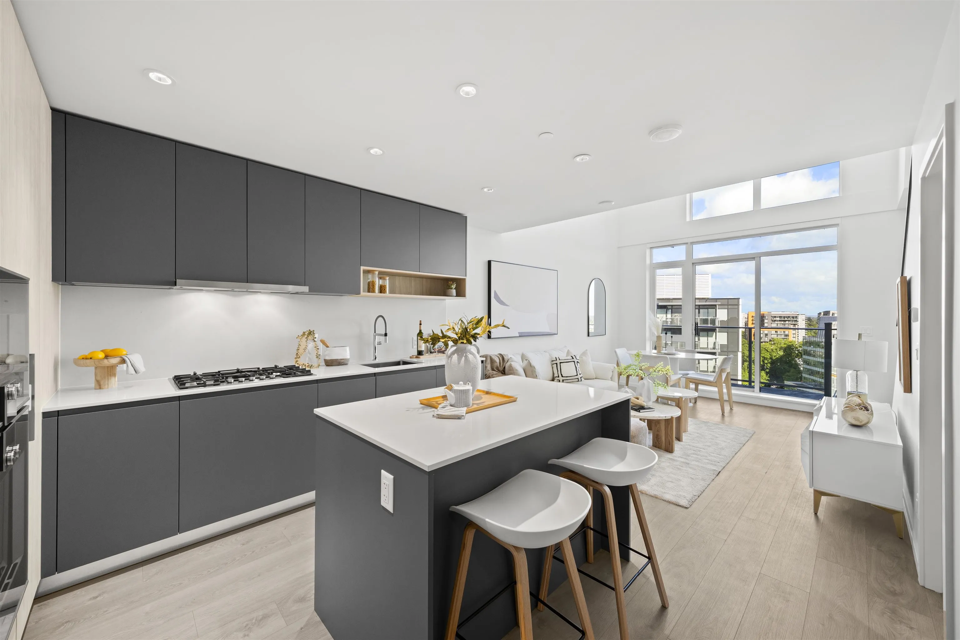 1304 6808 Minoru Boulevard