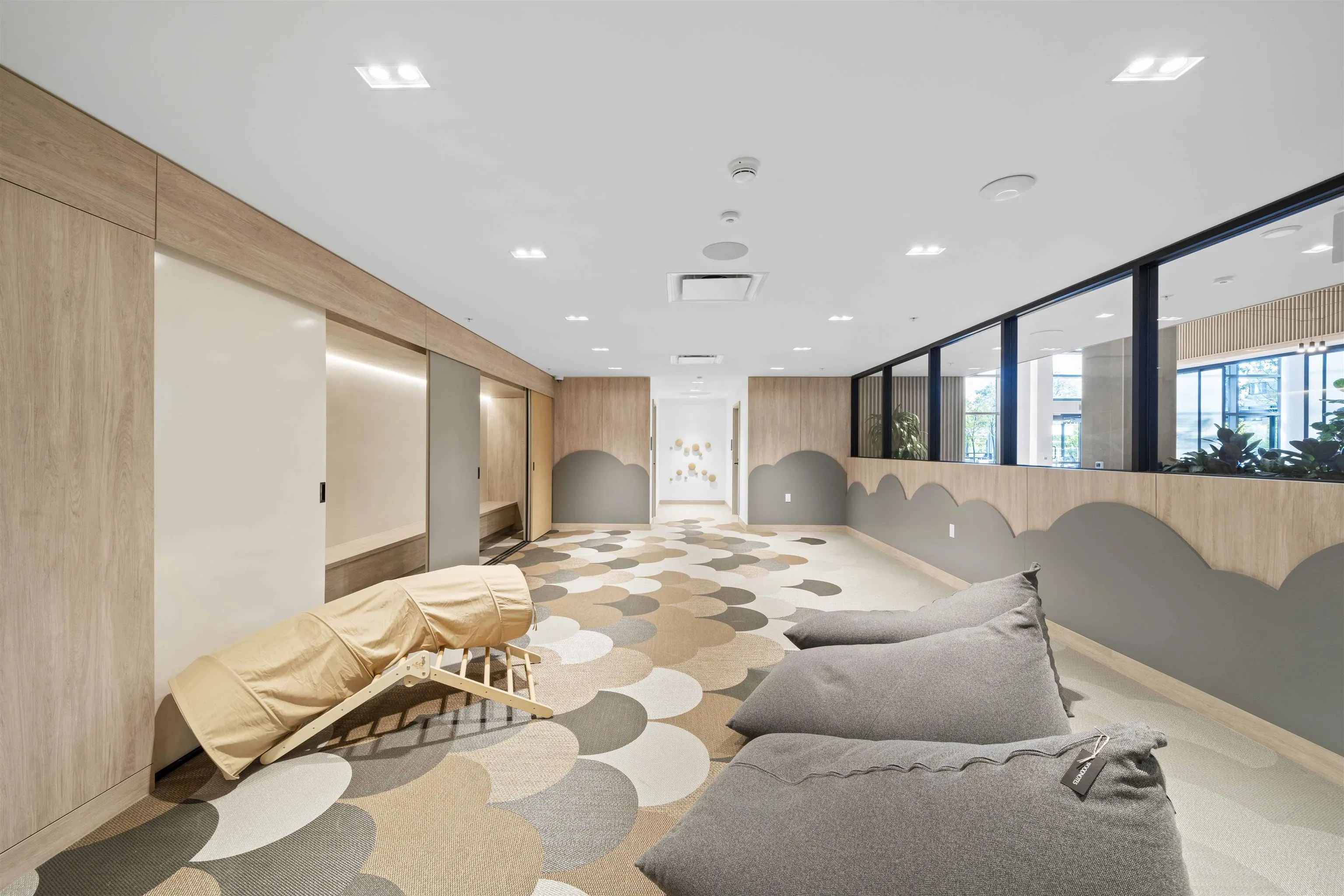 1304 6808 Minoru Boulevard
