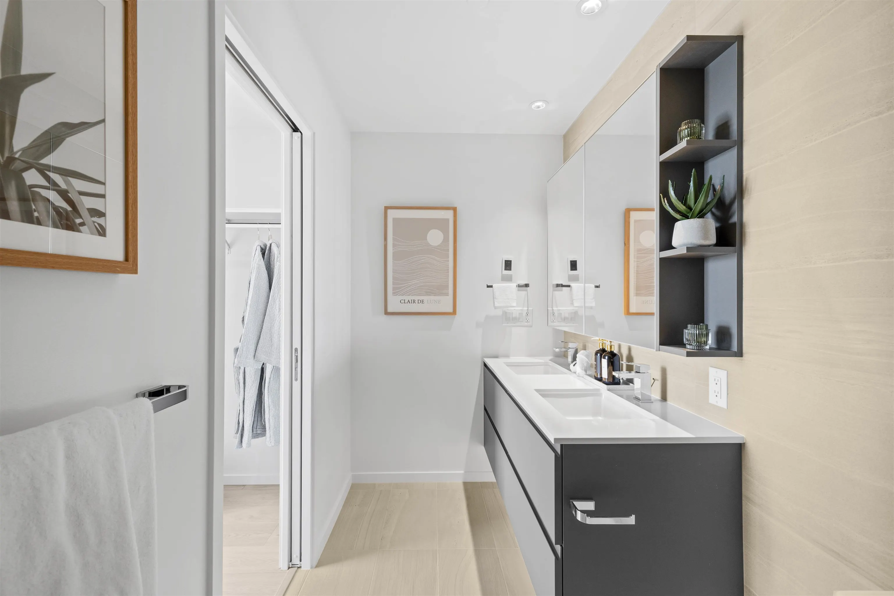 1304 6808 Minoru Boulevard