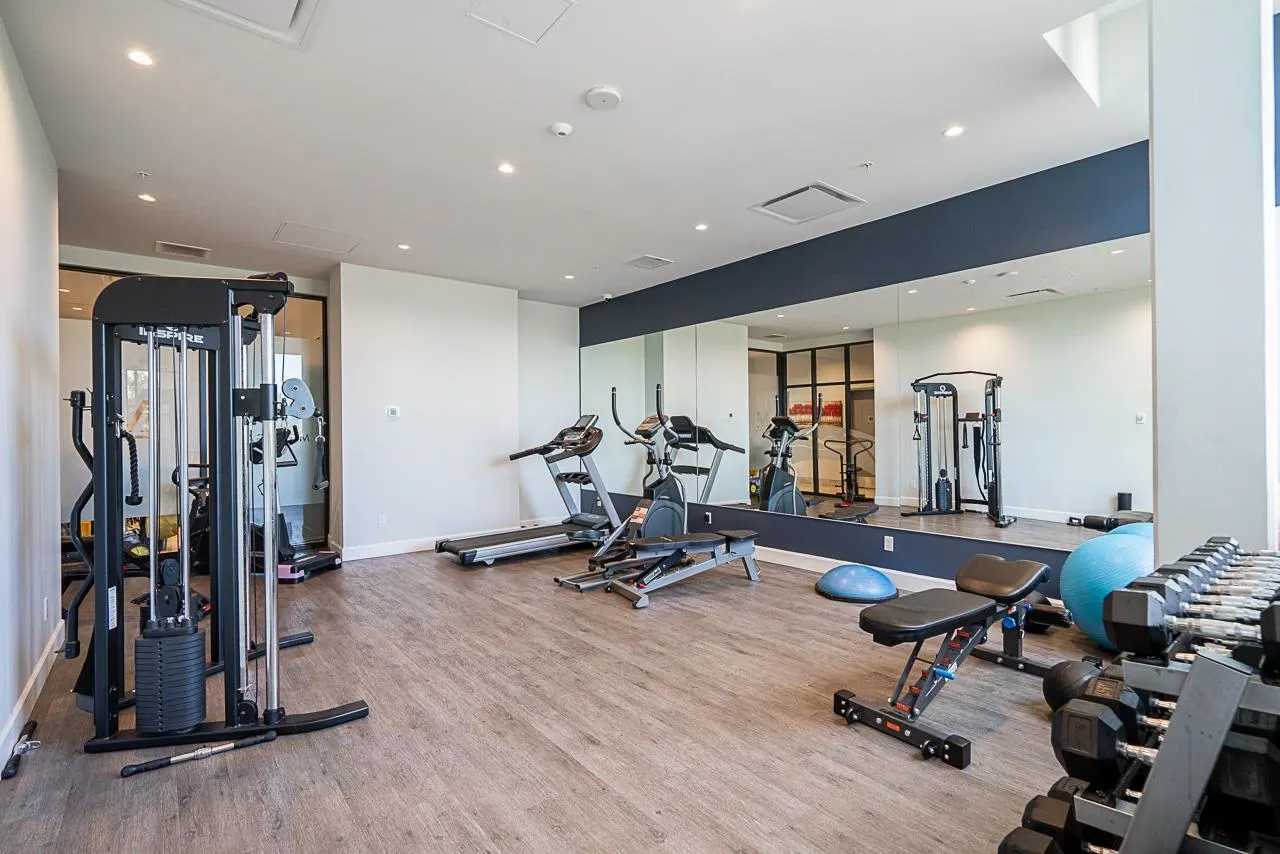 2207 2180 Gladwin Road